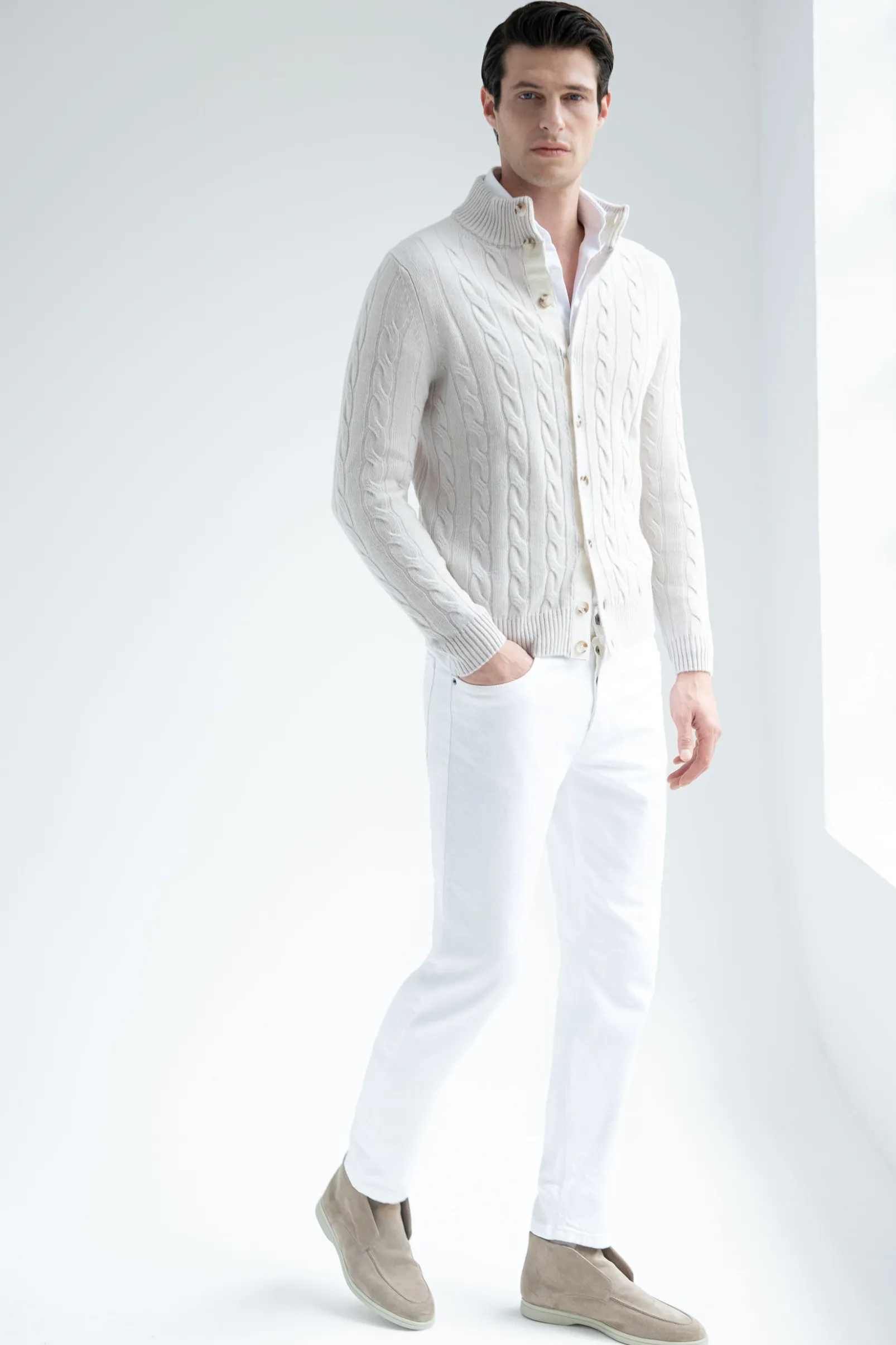 beige_cable_knit_cardigan_2.webp Beige cable knit cardigan – Made in Italy