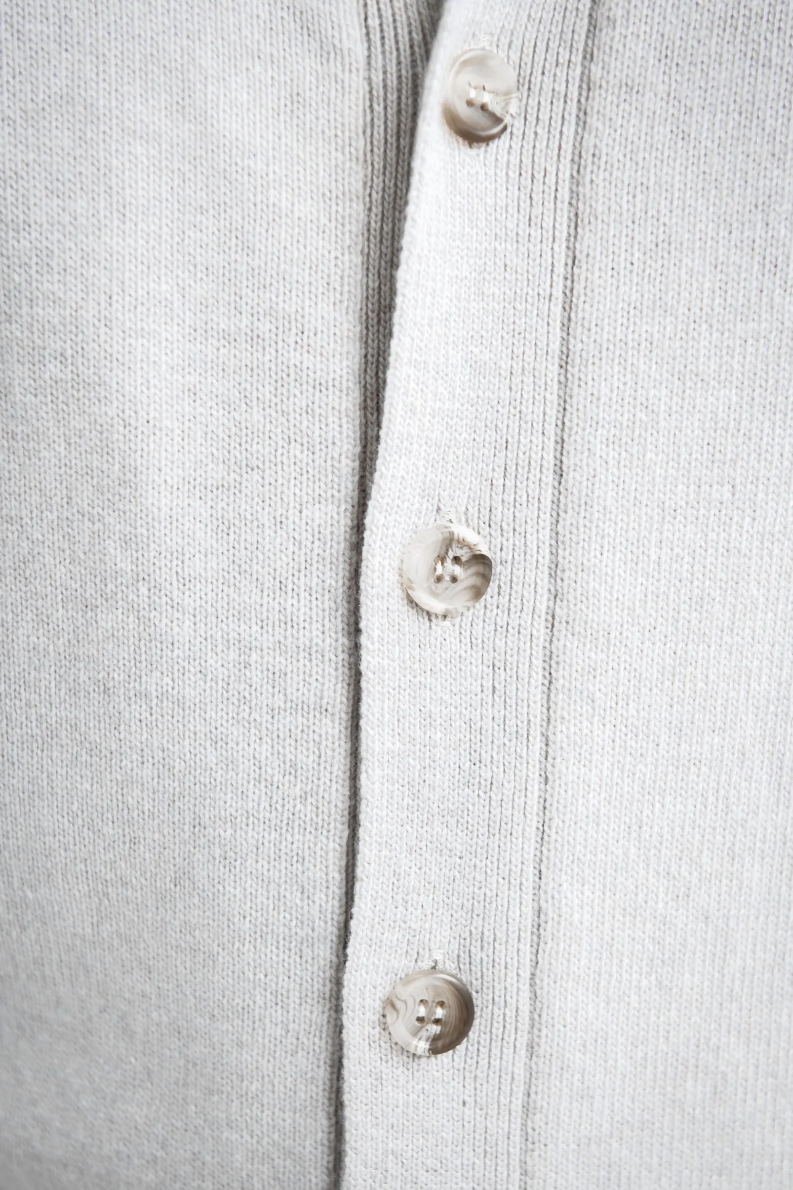 beige_cardigan__made_in_i_3.webp Beige Cardigan – Made in Italy