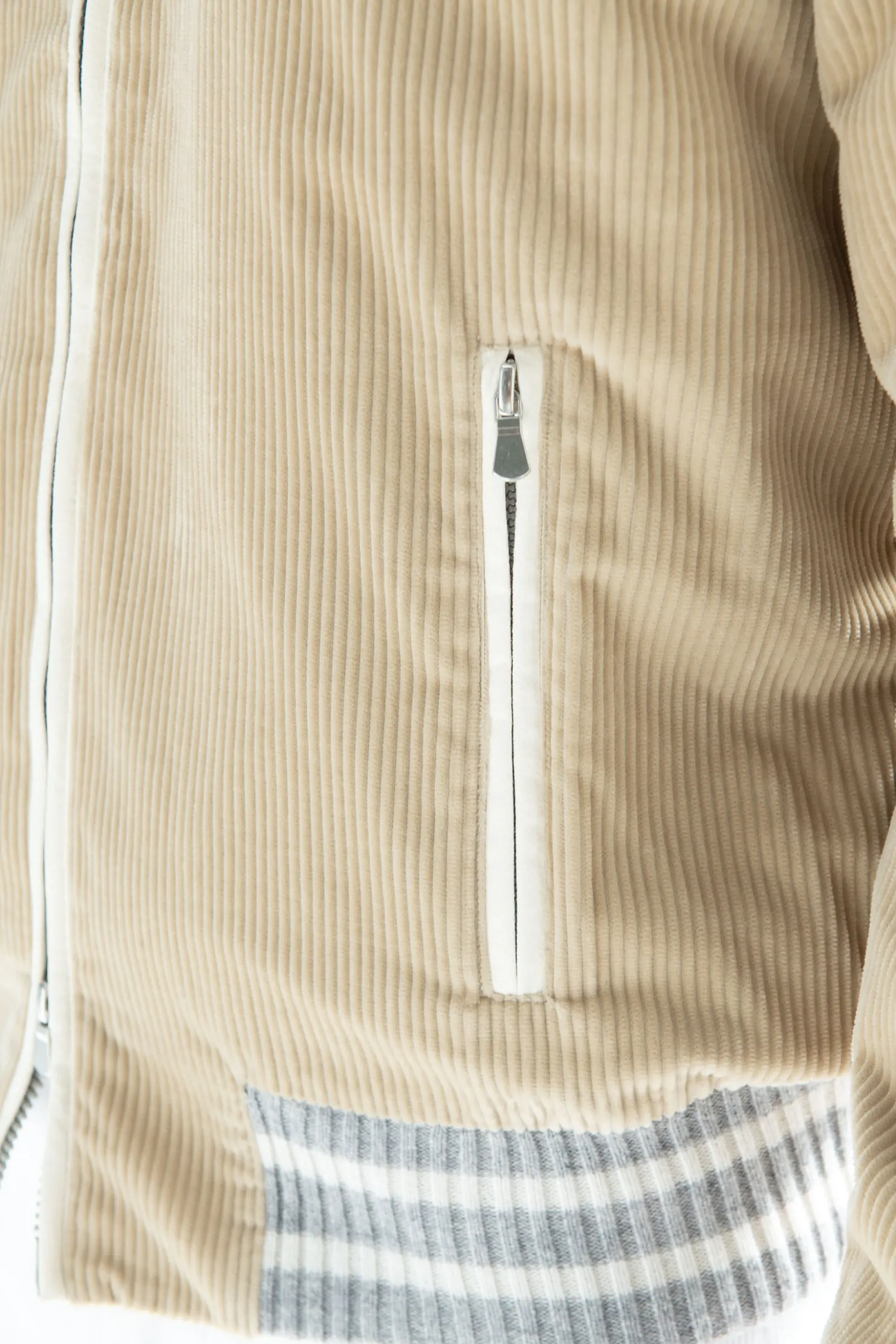beige_corduroy_college_bo_3.webp Beige corduroy college bomber - Made in Italy
