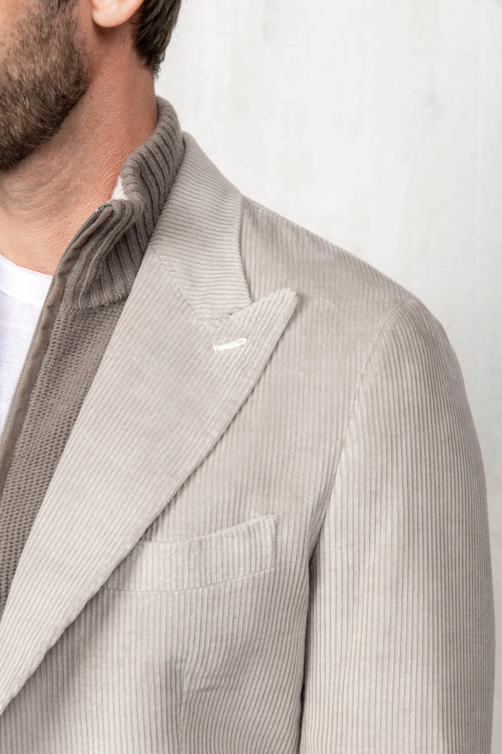 beige_corduroy_jacket_sor_1.webp Beige corduroy jacket "Soragna Collection" - Made in Italy