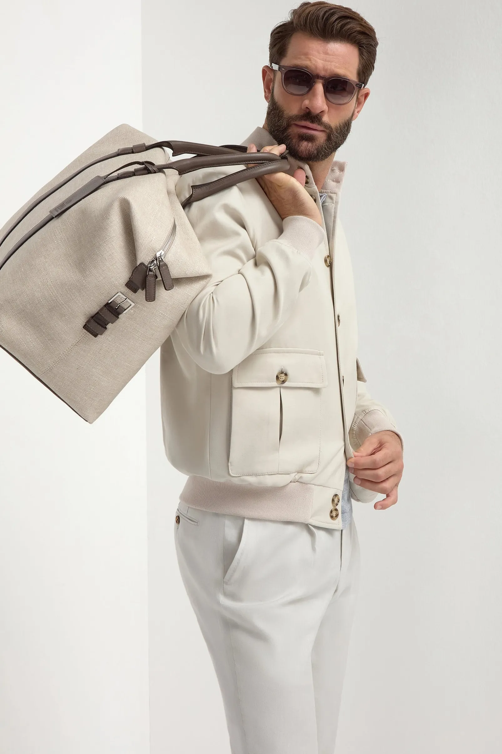 beige_cotton_and_silk_bom_0.webp Beige cotton and silk bomber - Made in Italy