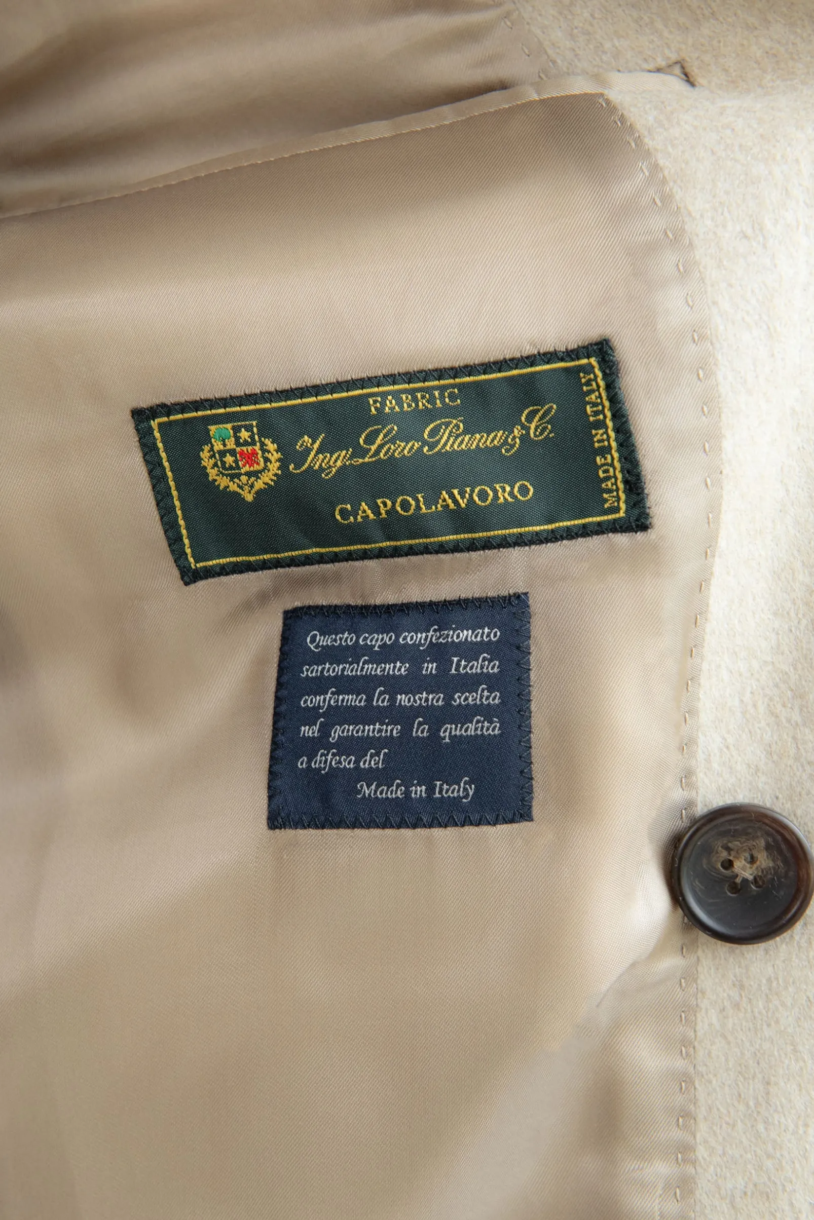 beige_polo_coat__made_in__1.webp Beige Polo Coat – Made in Italy