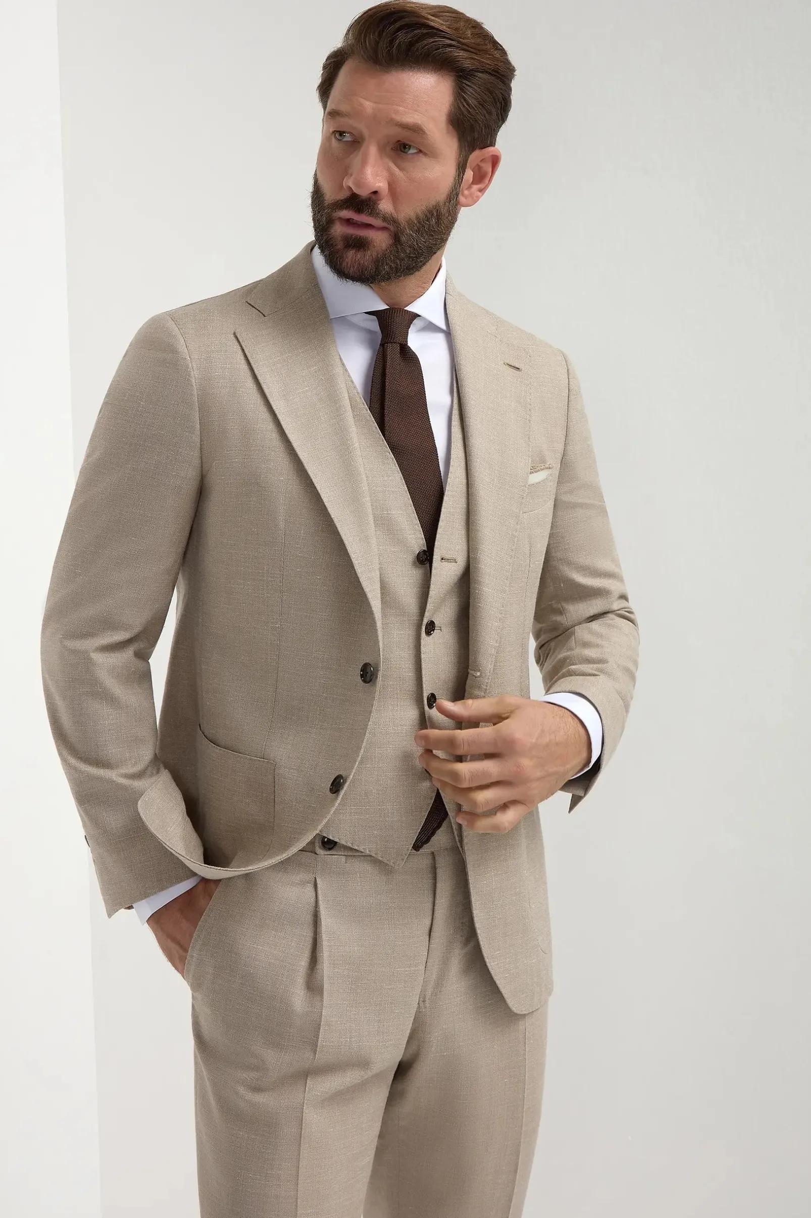 beige_waistcoat__made_in__1.webp Beige waistcoat - Made in Italy