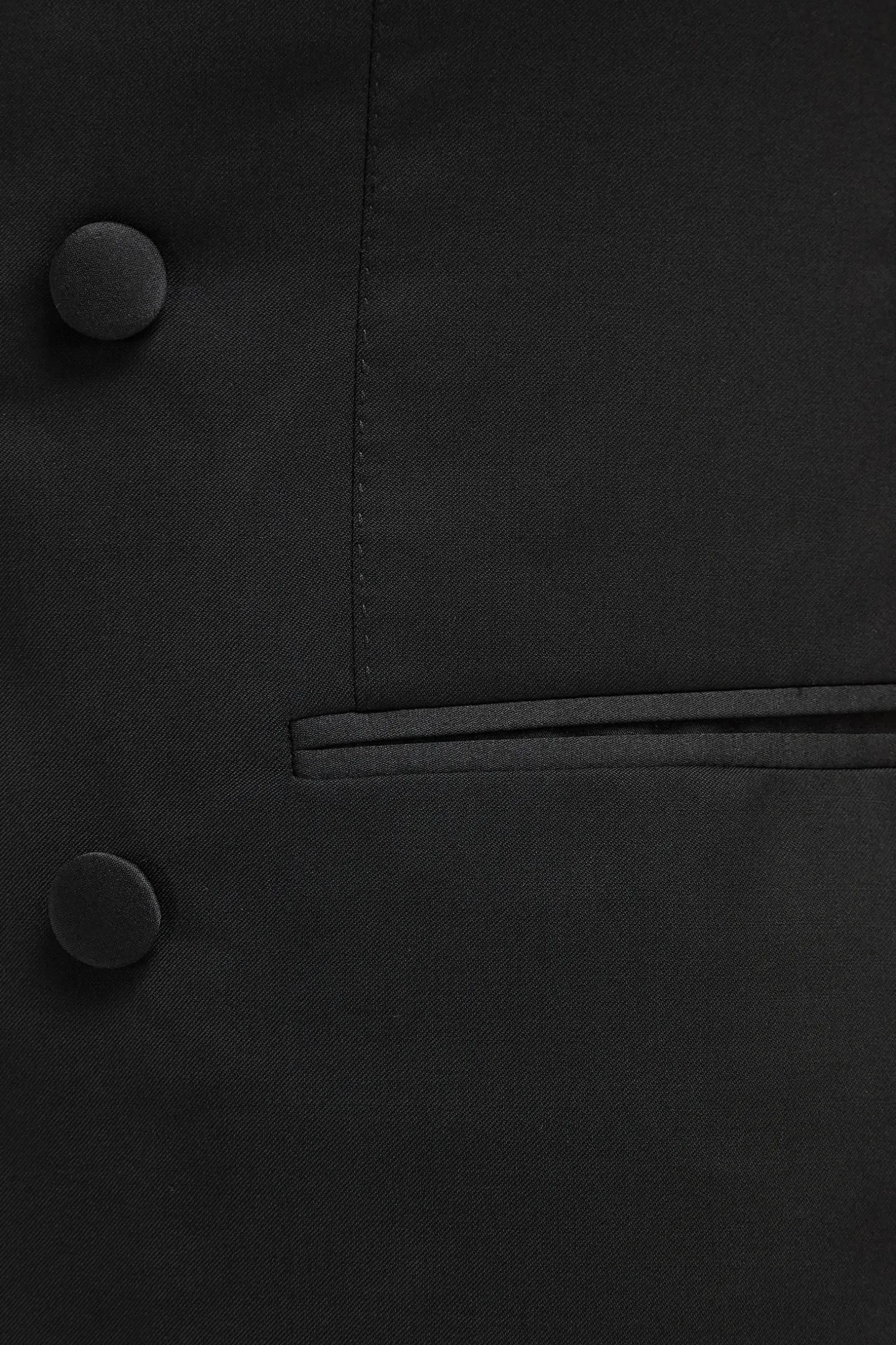 black_double_breasted_tux_1.webp Black double breasted tuxedo - Made in Italy