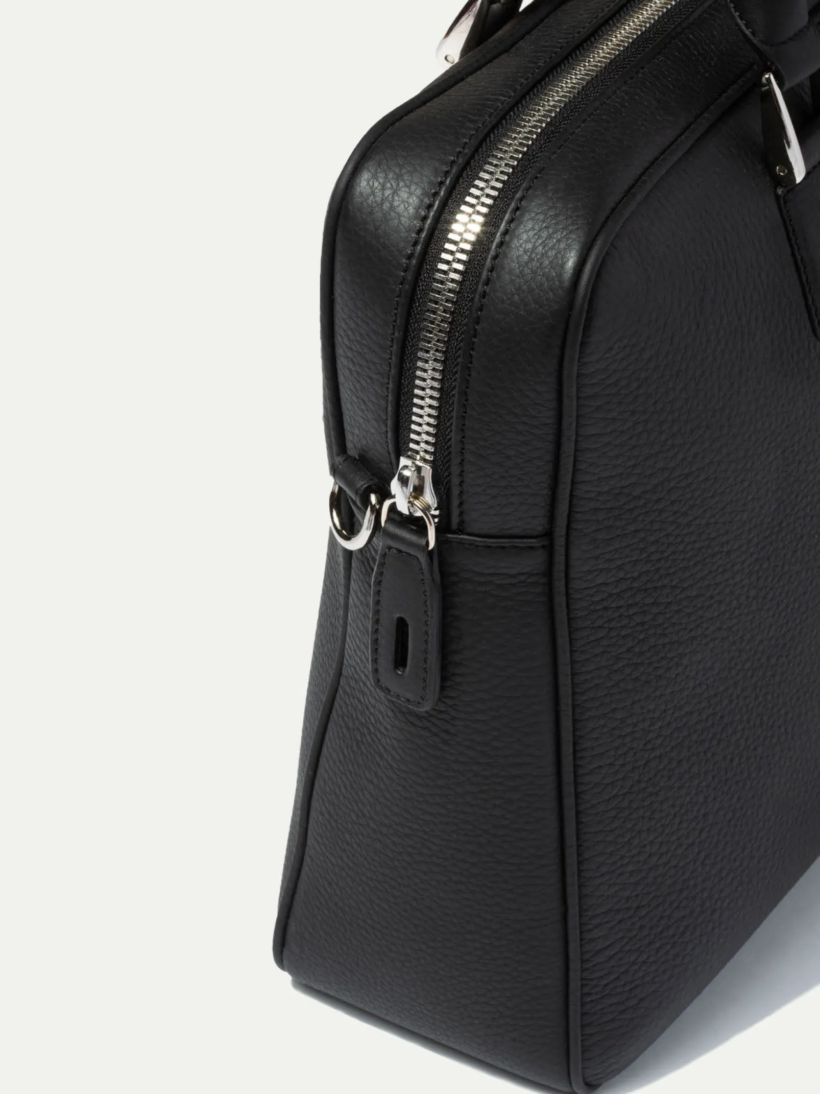 black_leather_briefcase___5.webp Black leather briefcase - Made in Italy