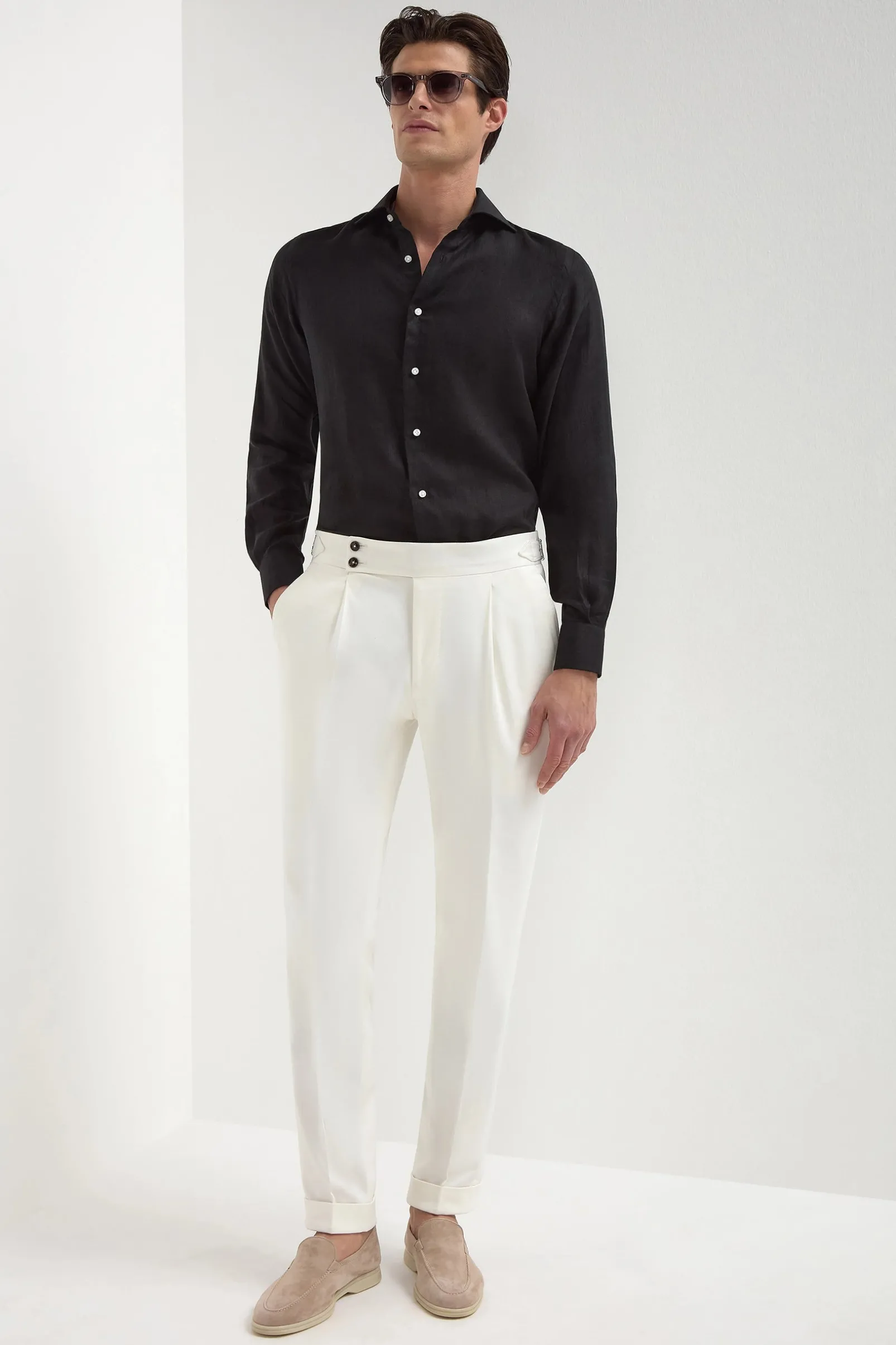 black_linen_shirt__made_i_4.webp Black linen shirt - Made in Italy