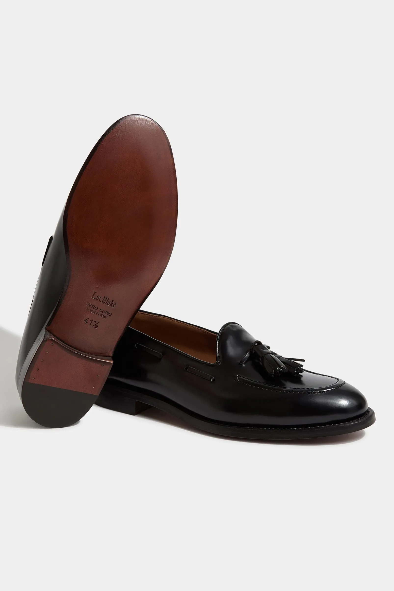 black_tassel_loafers__mad_1.webp Black tassel loafers - Made In Italy
