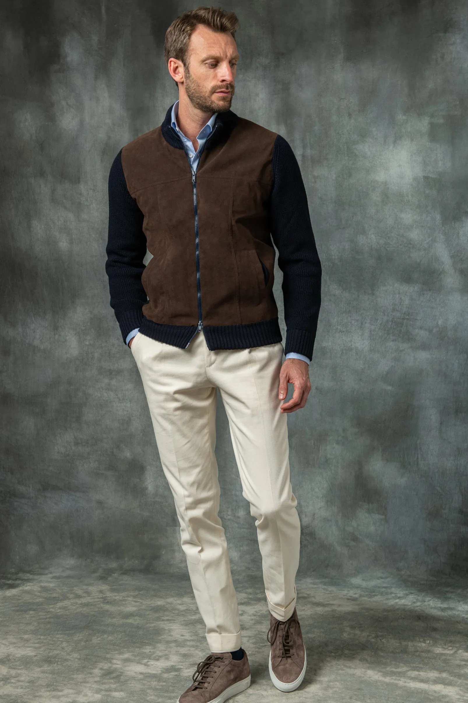 blue_and_brown_cardigan___1.webp Blue and brown cardigan - Alcantara & wool - Made in Italy