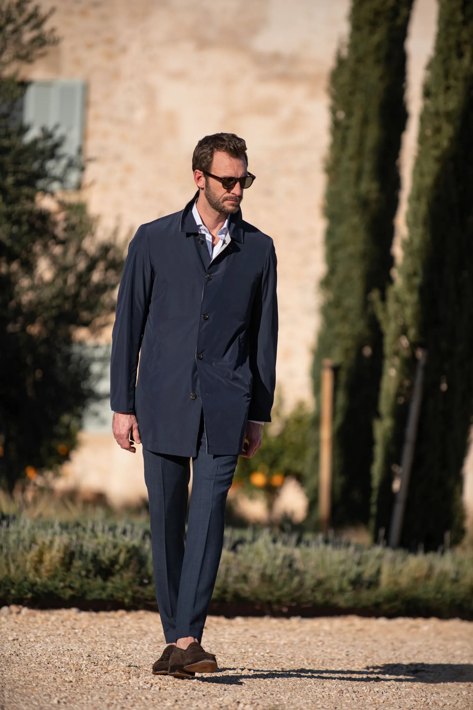 blue_and_grey_reversible__0.webp Blue and grey reversible raincoat - Made in Italy