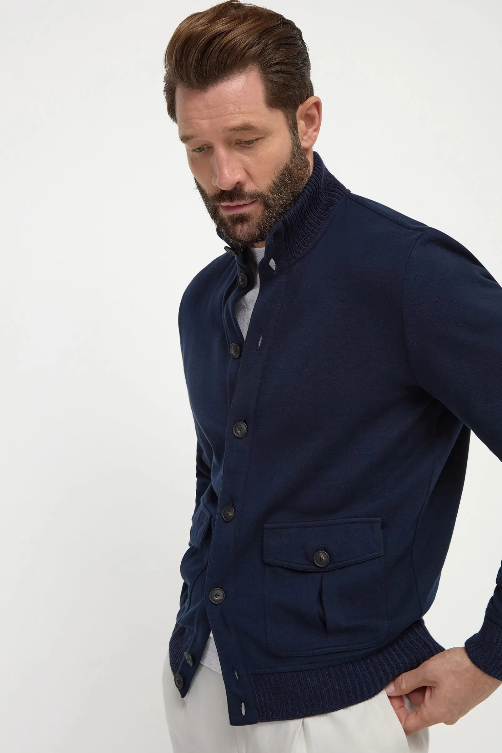 blue_cotton_knitted_bombe_0.webp Blue cotton knitted bomber – Made in Italy