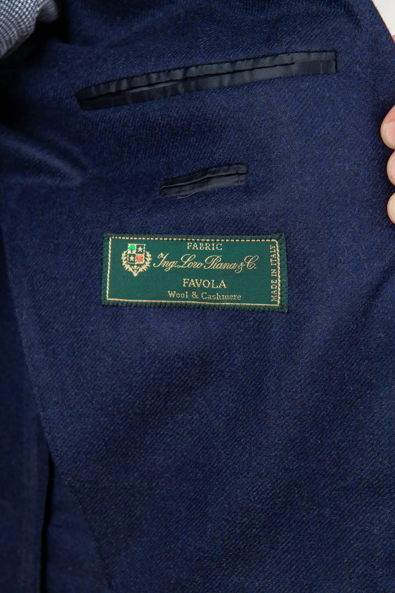 blue_jacket_in_wool_and_c_1.webp Blue jacket in wool and cashmere - Made in Italy