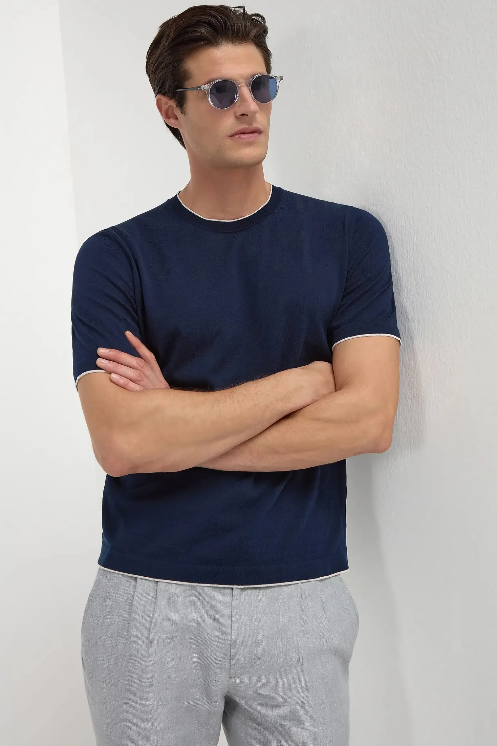 blue_knitted_tshirt__made_0.webp Blue knitted t-shirt - Made in Italy