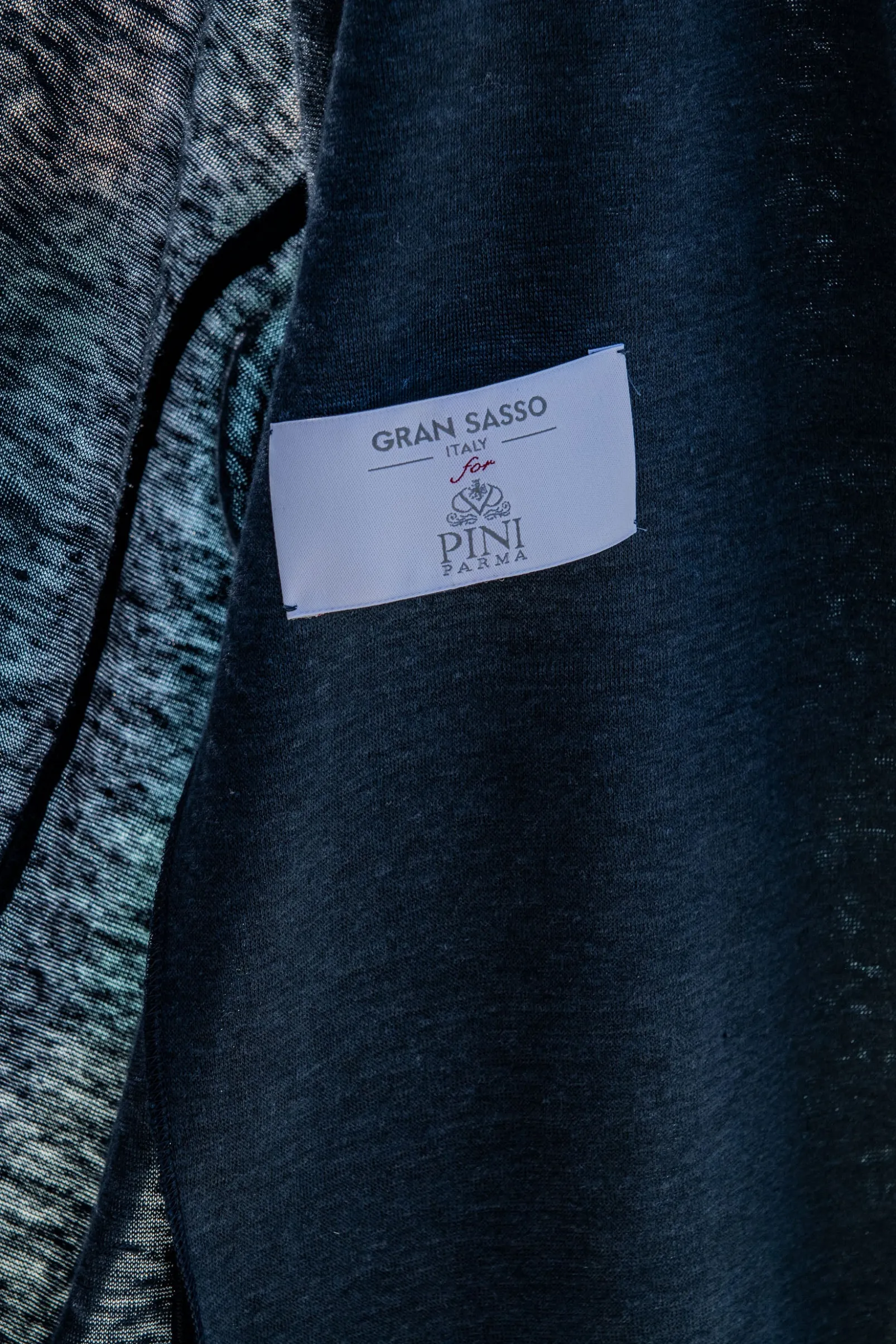 blue_linen_knitted_jacket_3.webp Blue linen knitted jacket - Made in Italy