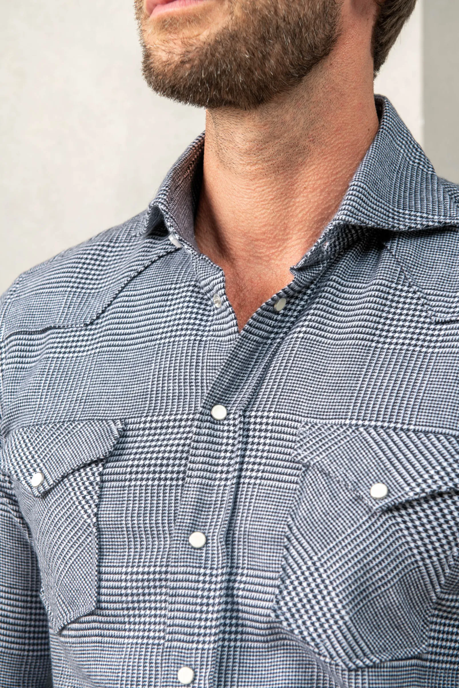 blue_prince_of_wales_west_1.webp Blue Prince of Wales western shirt - Made in Italy