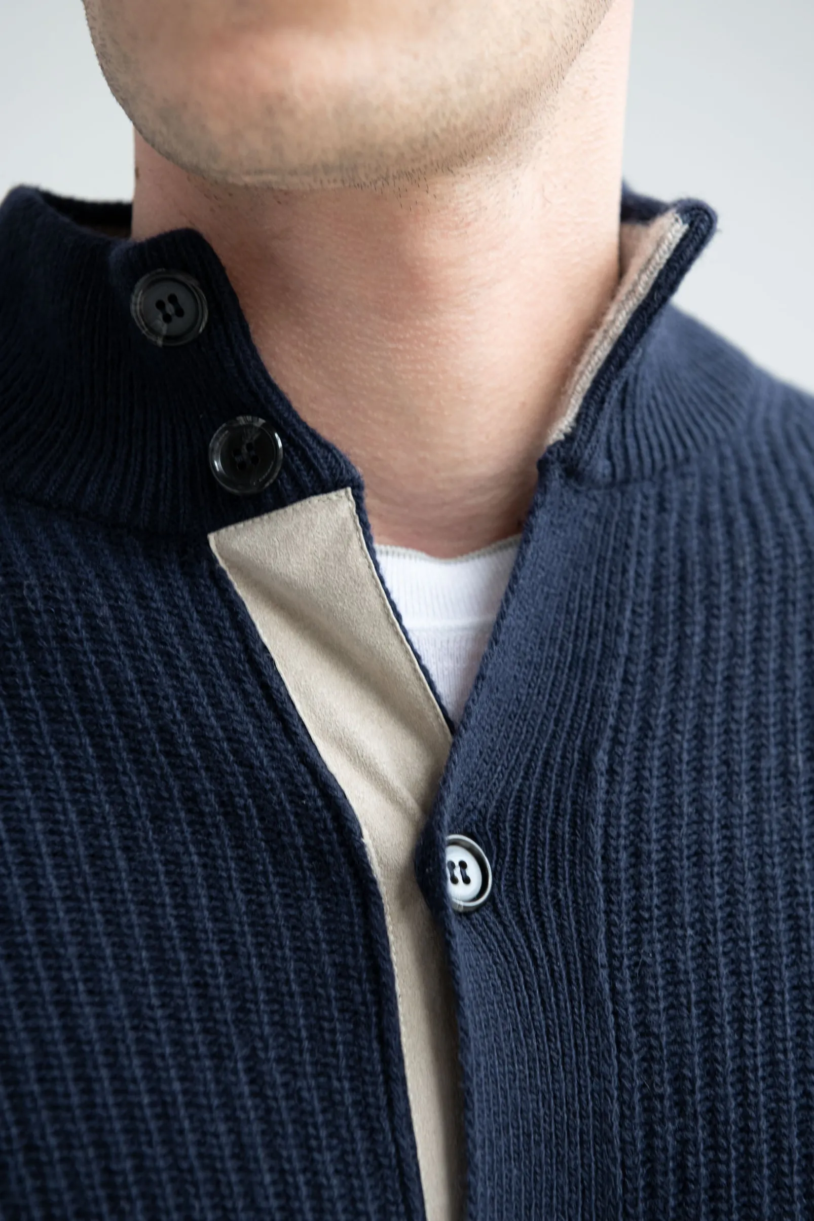 blue_ribbed_cashmere_blen_1.webp Blue ribbed cashmere blend cardigan – Made in Italy