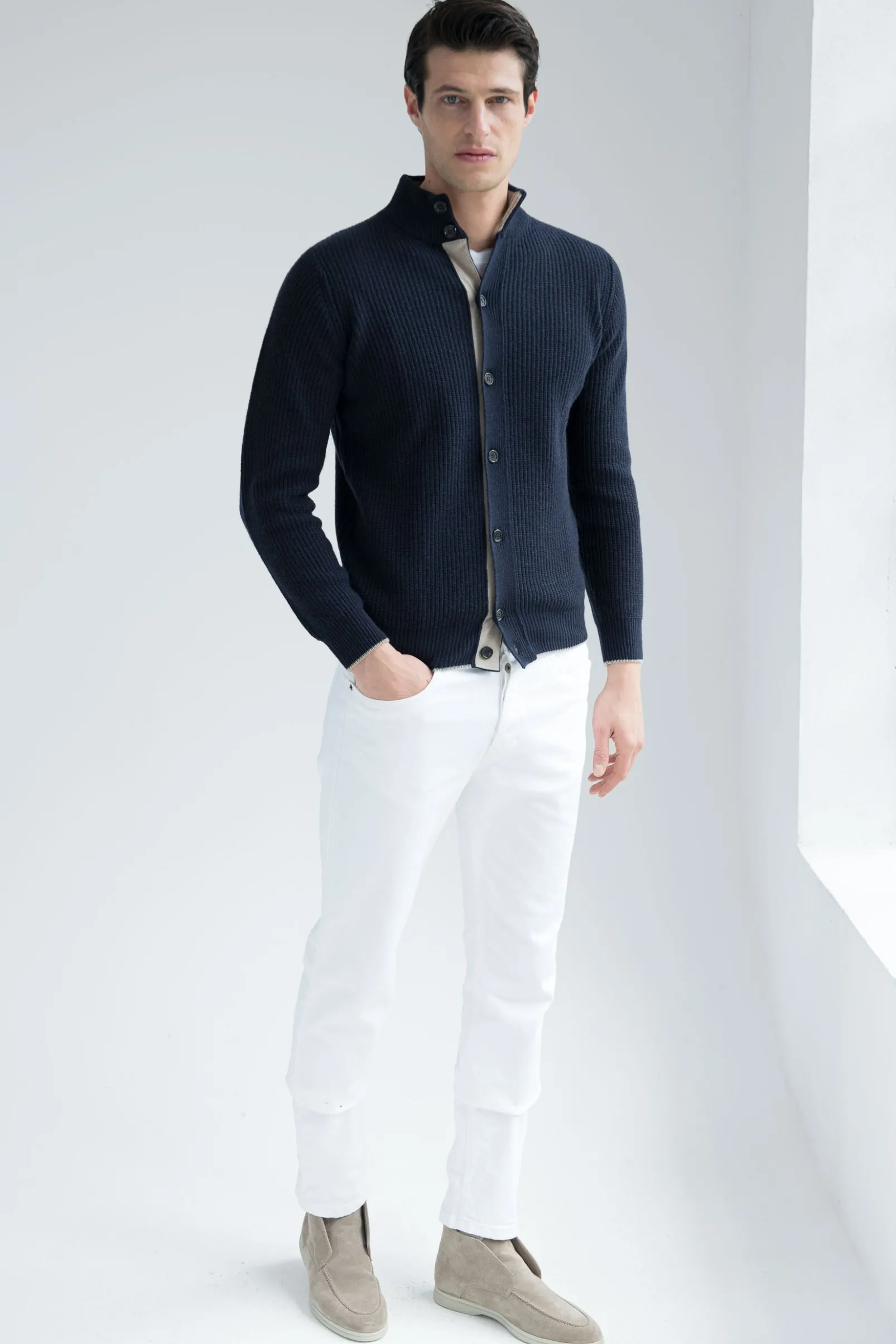 blue_ribbed_cashmere_blen_2.webp Blue ribbed cashmere blend cardigan – Made in Italy