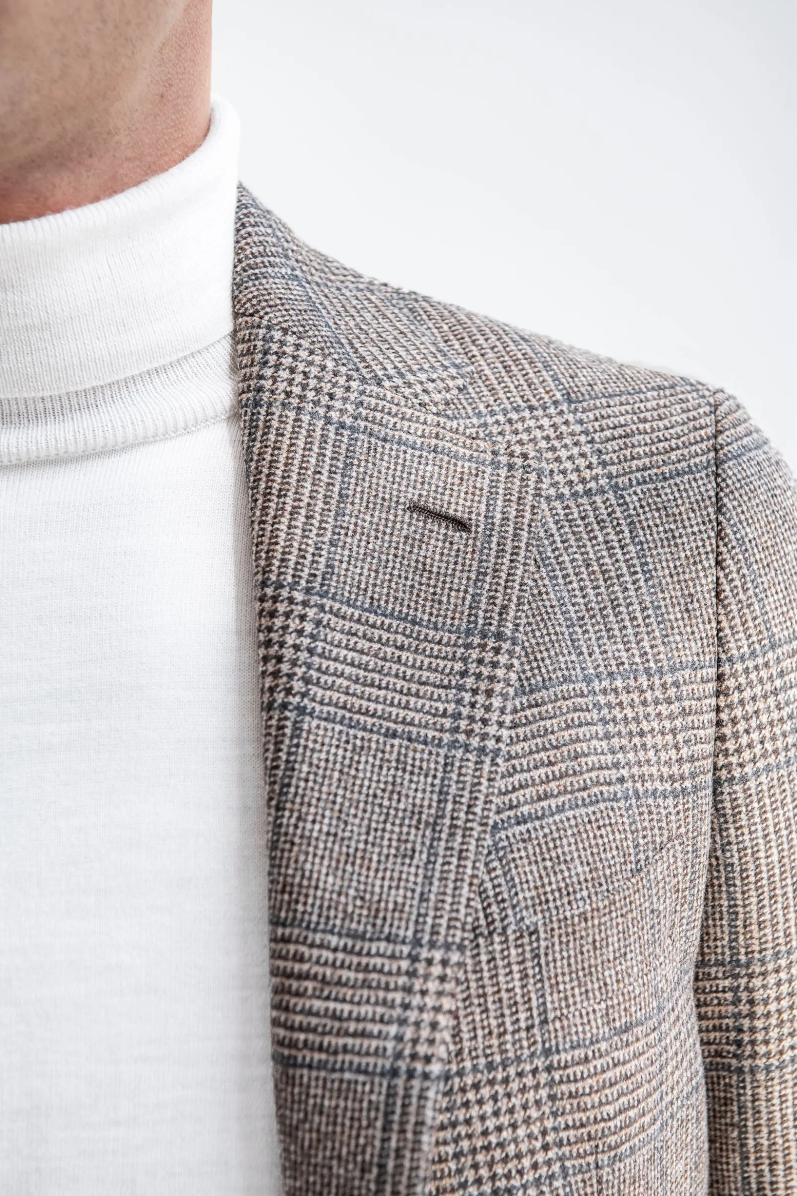 brown_prince_of_wales_jac_1.webp Brown Prince of Wales Jacket - Made in Italy