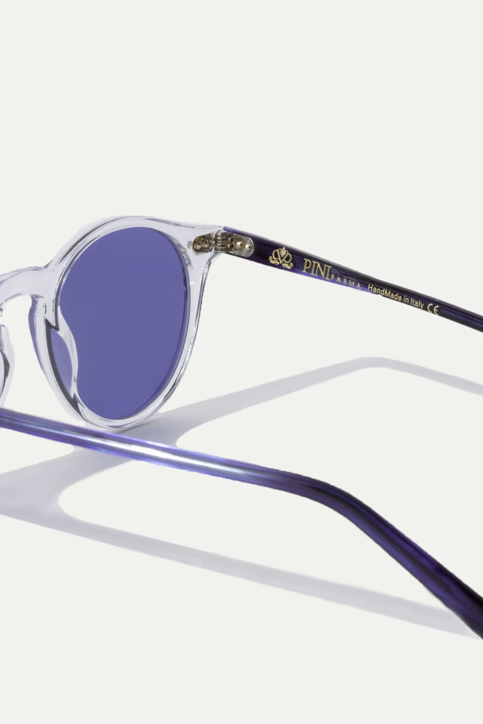 clear_portofino_sunglasse_4.webp Clear Portofino sunglasses - Made in Italy