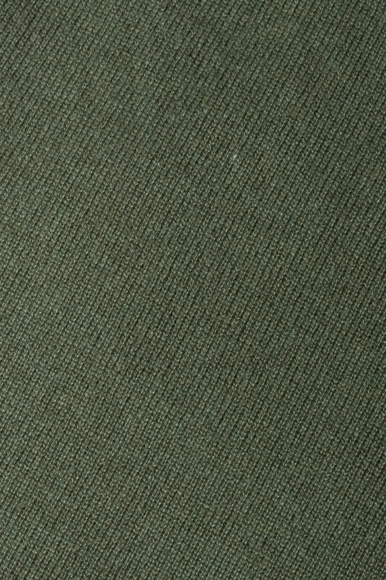 green_cashmere_round_neck_2.webp Green cashmere round neck – Made in italy