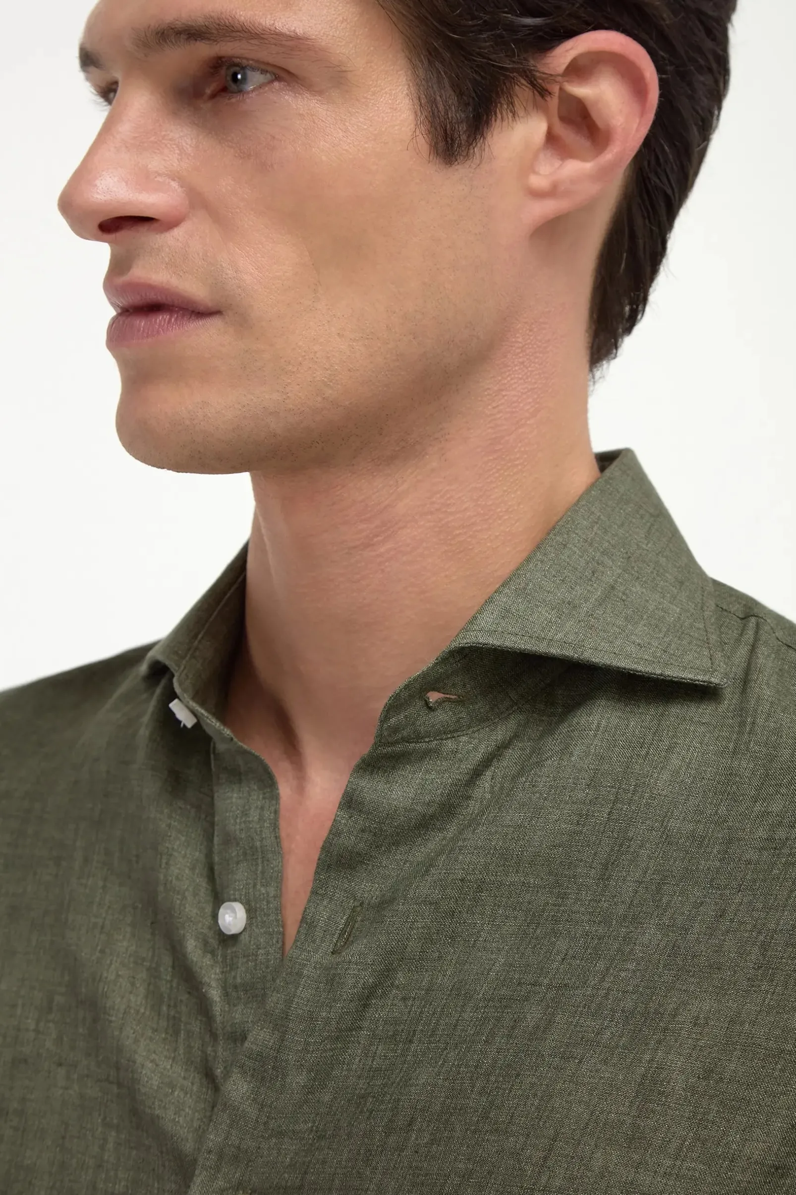 green_linen_shirt__made_i_2.webp Green linen shirt - Made in Italy