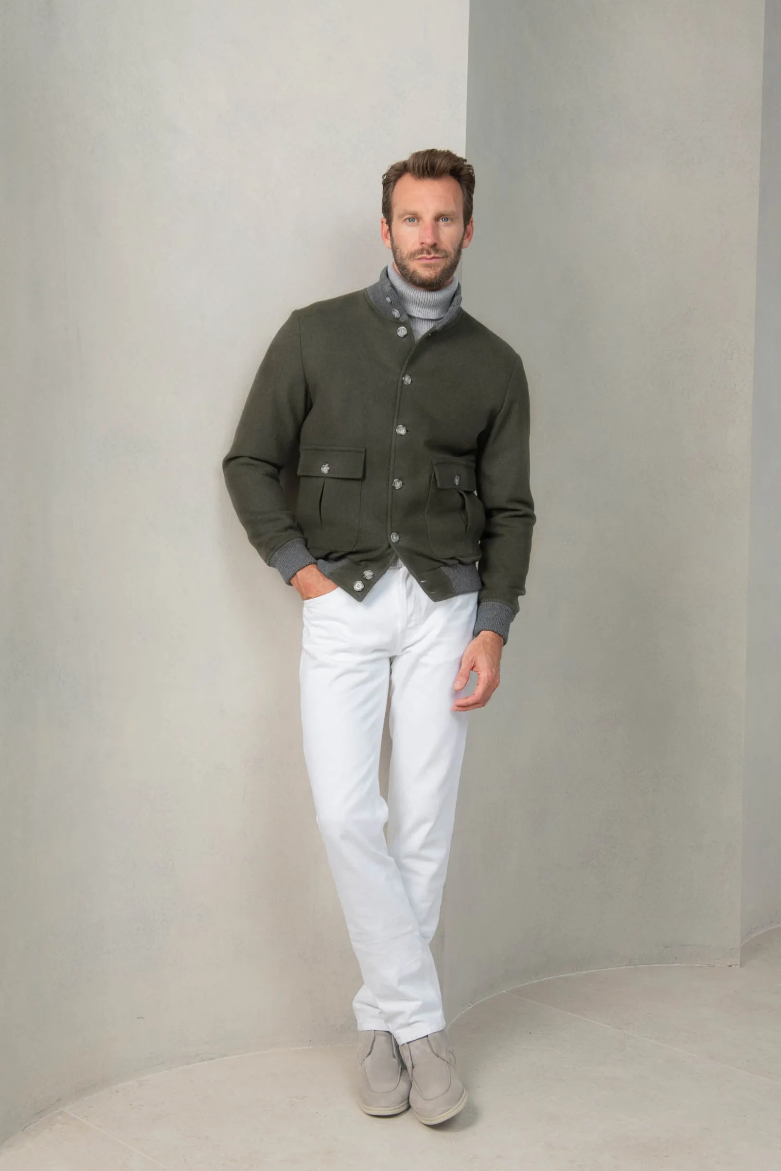 green_super_s_wool_flanne_2.webp Green Super 180's wool flannel bomber jacket – Made in Italy