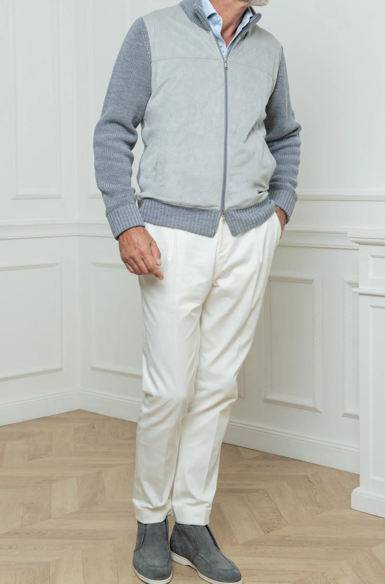 grey_and_light_grey_cardi_1.webp Grey and light grey cardigan - Alcantara & wool - Made in Italy