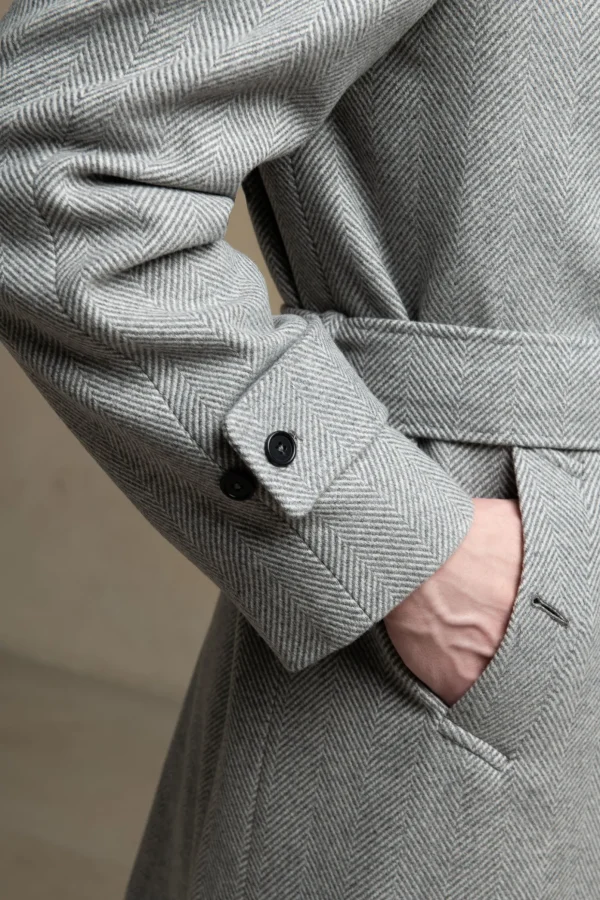Grey herringbone Raglan coat – Made in Italy