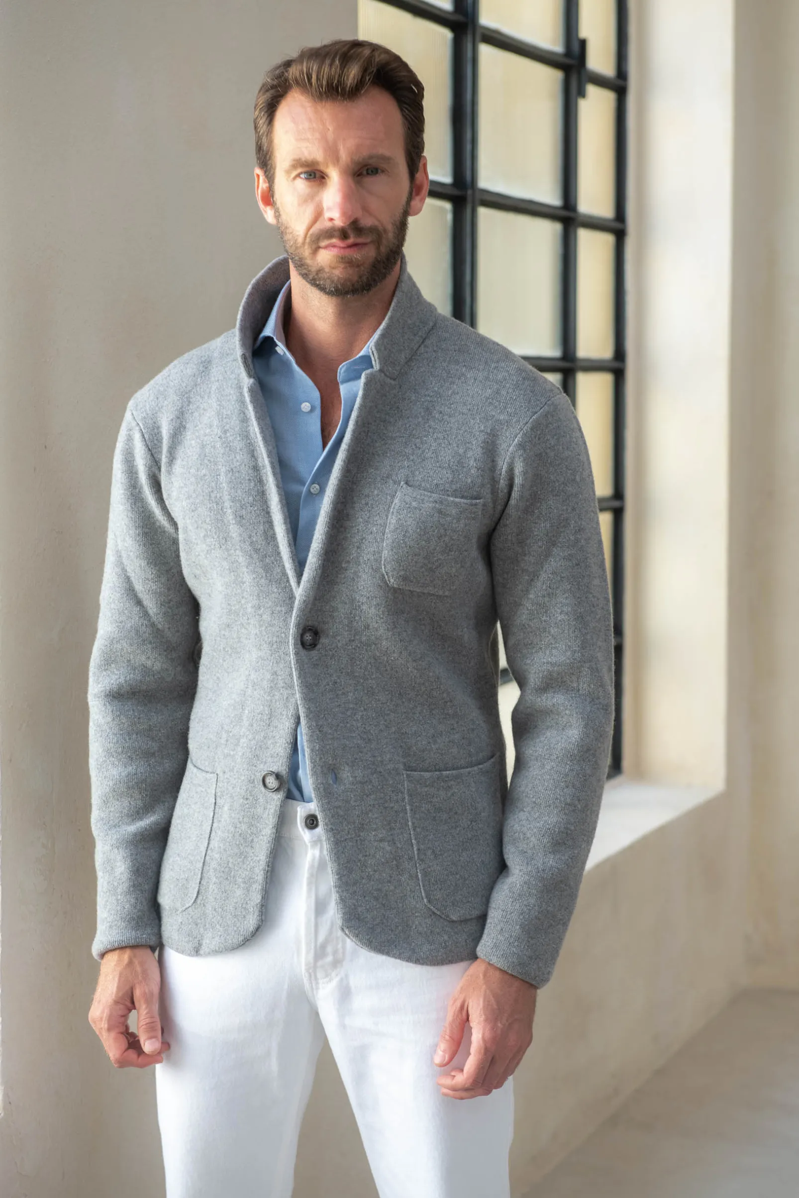 grey_knitted_jacket__wool_0.webp Grey knitted jacket – wool and cashmere – Made in Italy