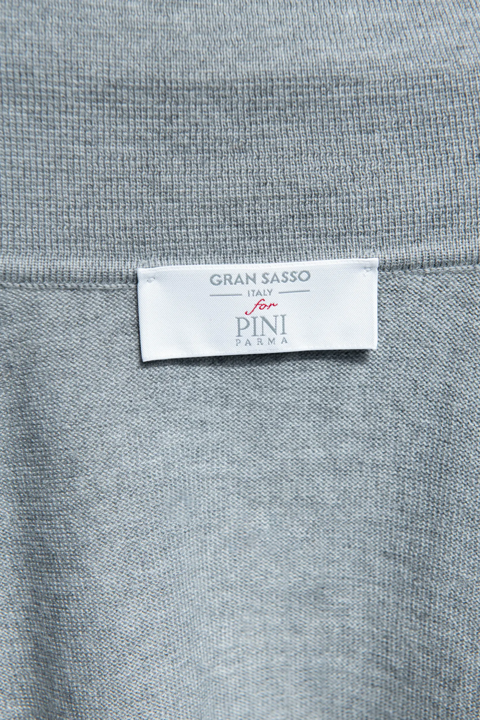 grey_merino_polo__made_in_4.webp Grey Merino polo – Made in Italy