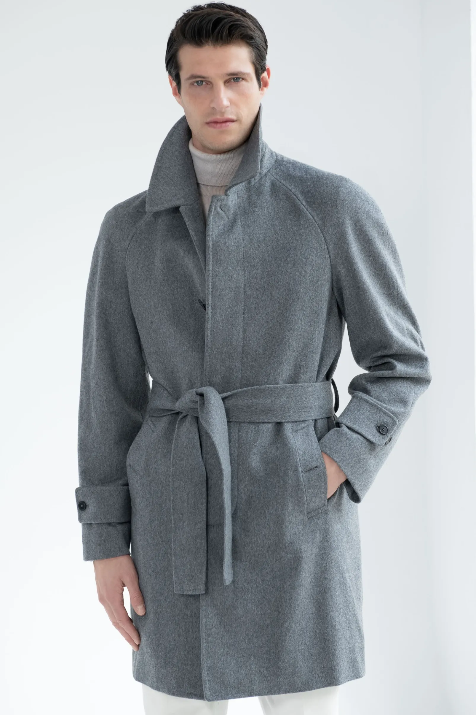grey_raglan_coat__made_in_0.webp Grey raglan coat – Made in Italy