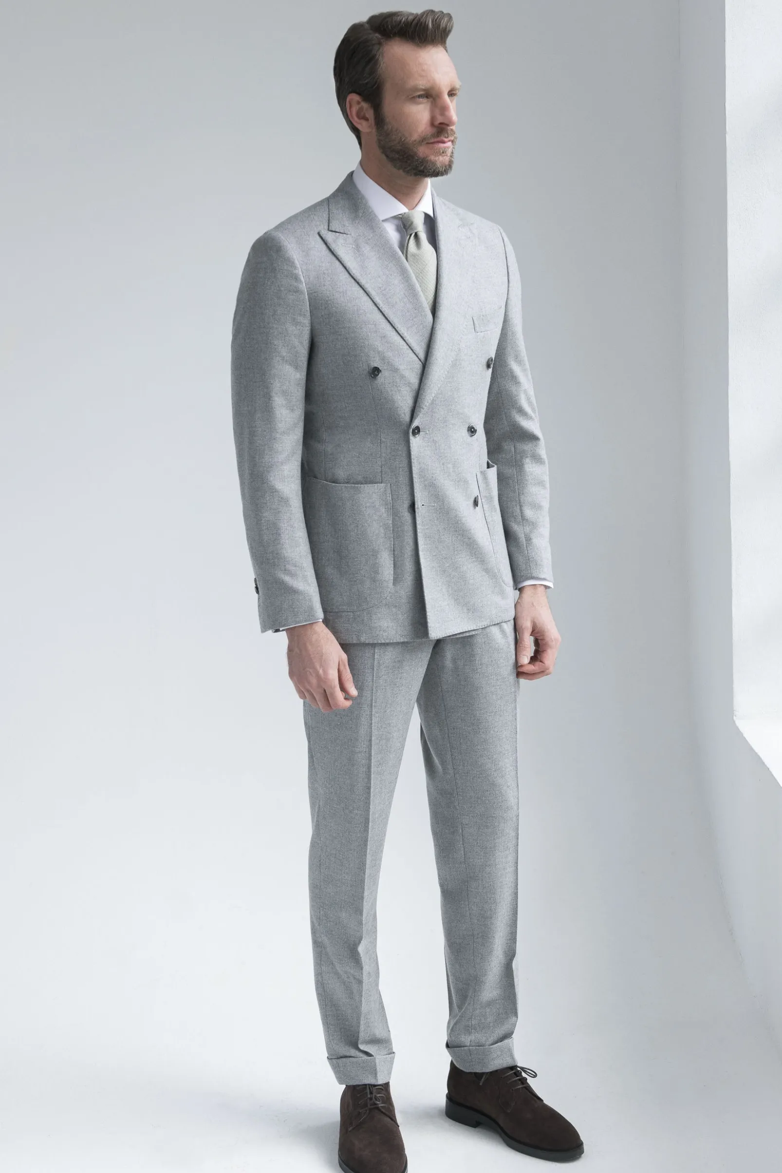 grey_wool_and_cashmere_do_4.webp Grey wool and cashmere double breasted suit - Made in Italy