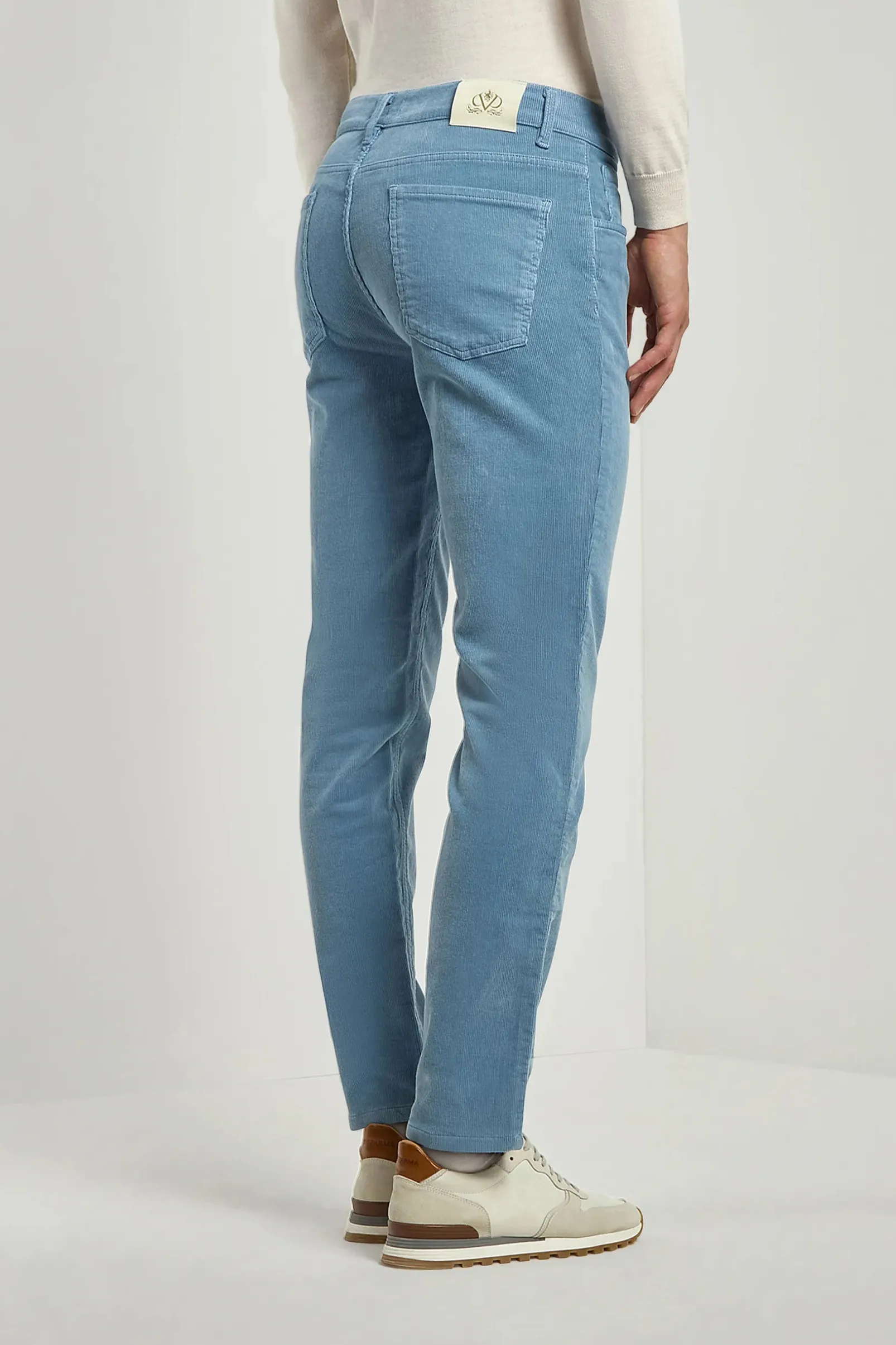 light_blue_corduroy__pock_4.webp Light blue corduroy 5 Pocket - Made in Italy