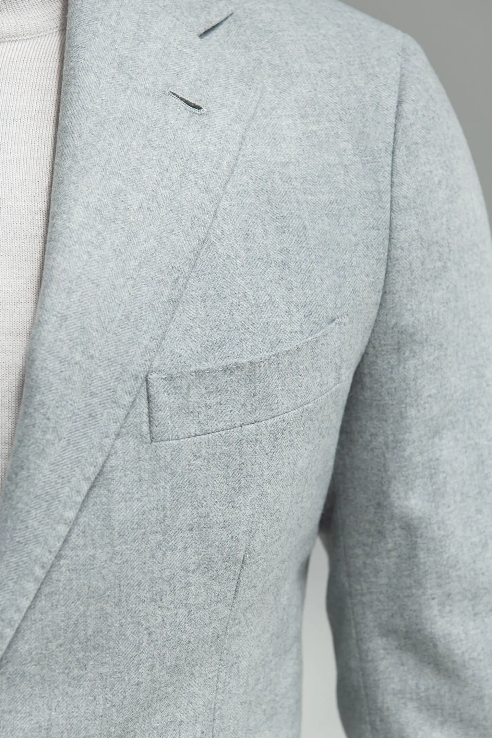 light_blue_herringbone_wo_1.webp Light blue herringbone wool and cashmere suit – Made in Italy