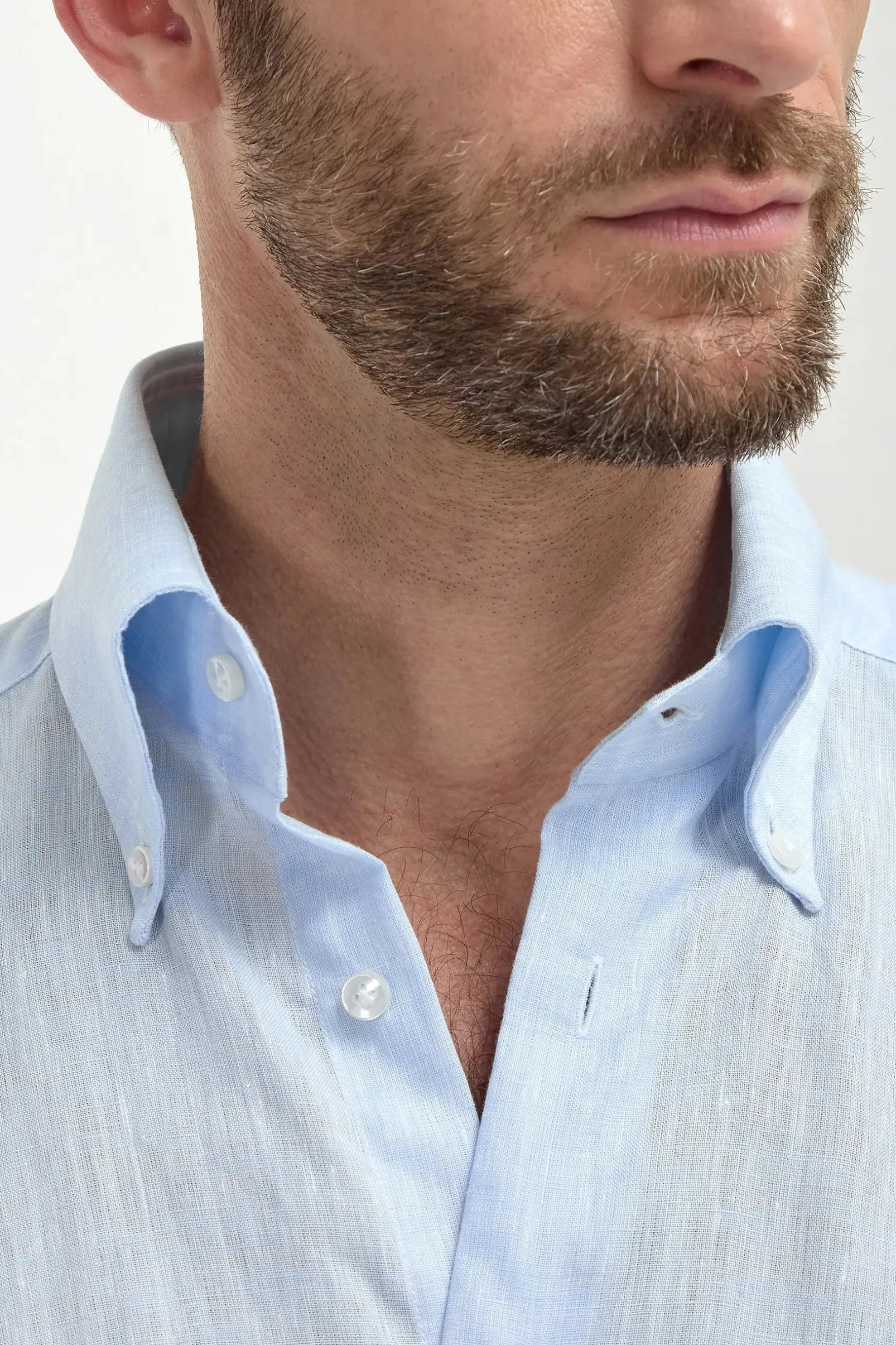 light_blue_linen_button_d_1.webp Light blue linen button down shirt - Made In Italy