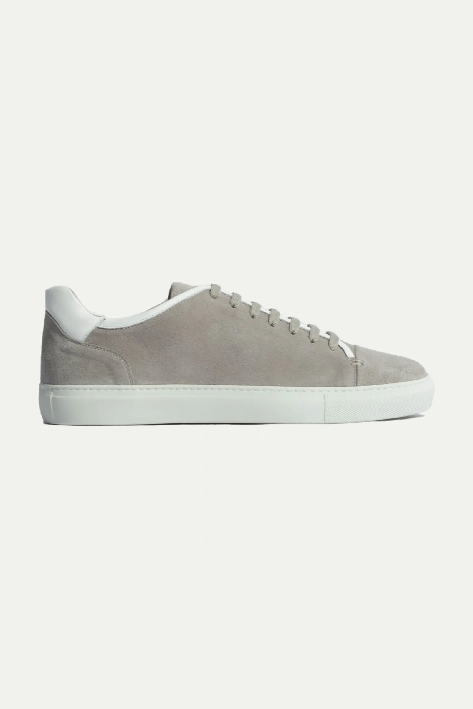 light_grey_suede_sneakers_3.webp Light grey suede sneakers - Made In Italy