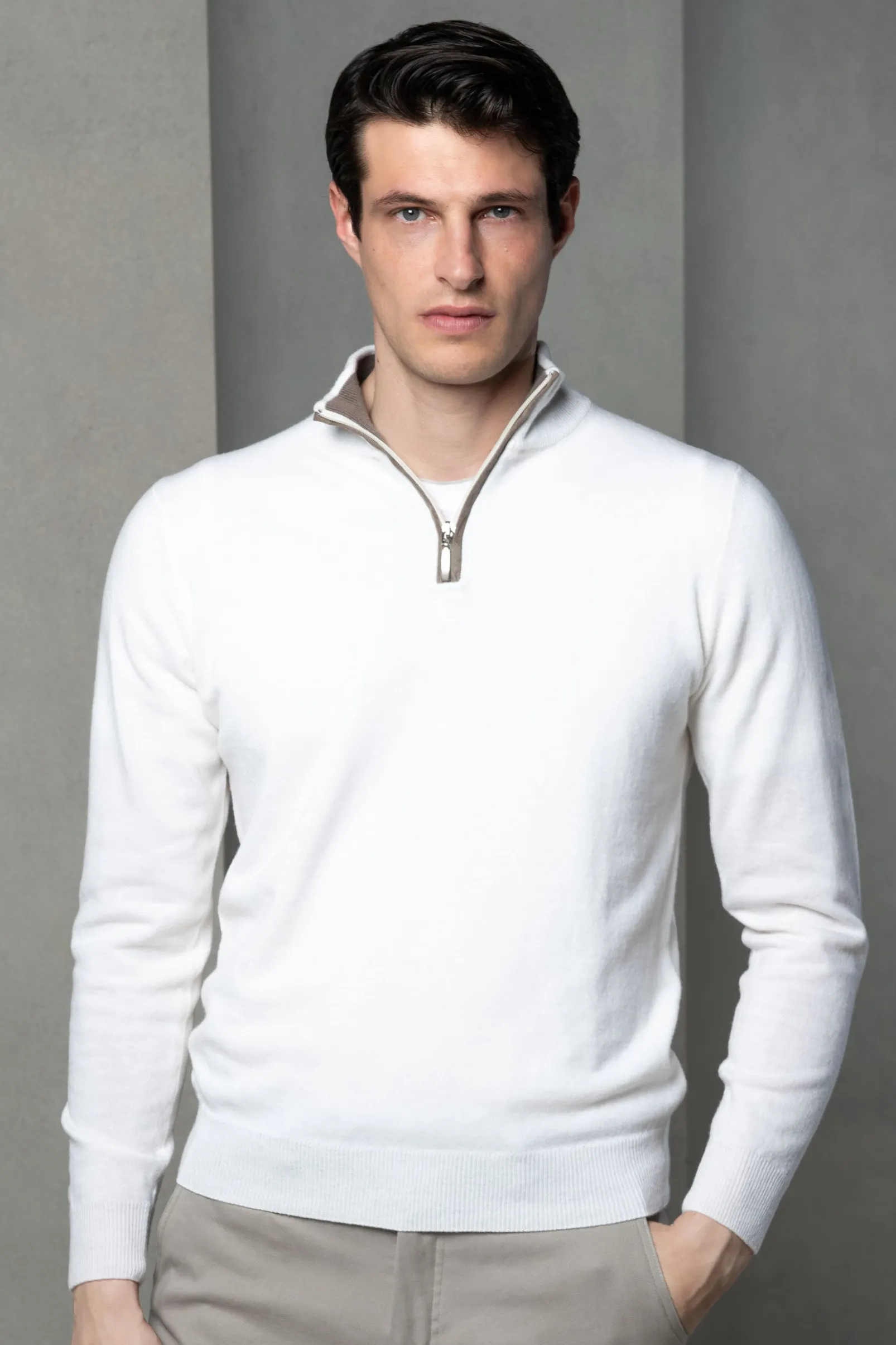 offwhite_wool_and_cashmer_0.webp Off-white wool and cashmere half zip - Made in Italy