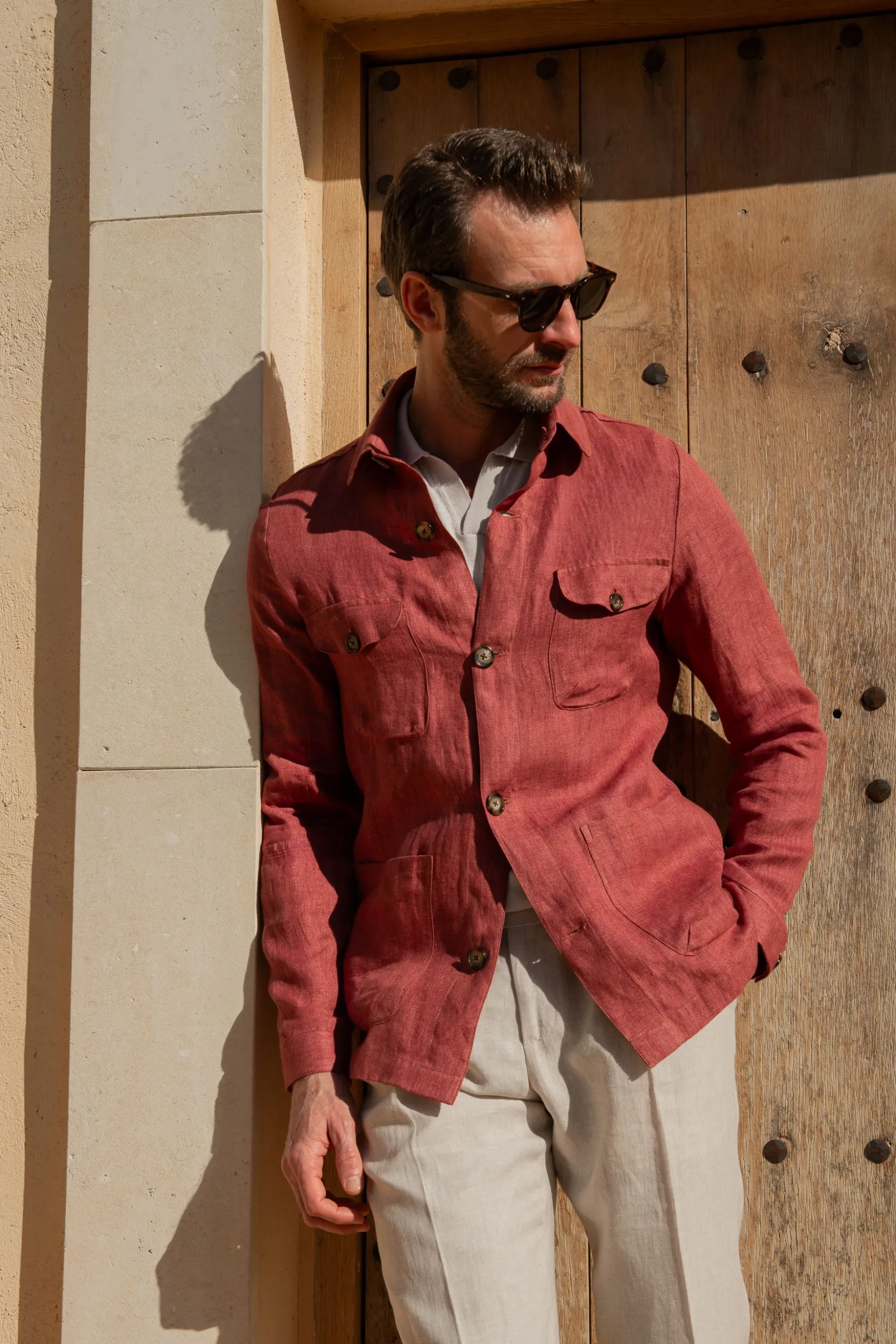 red_herringbone_linen_saf_0.webp Red herringbone linen safari jacket – Made in Italy