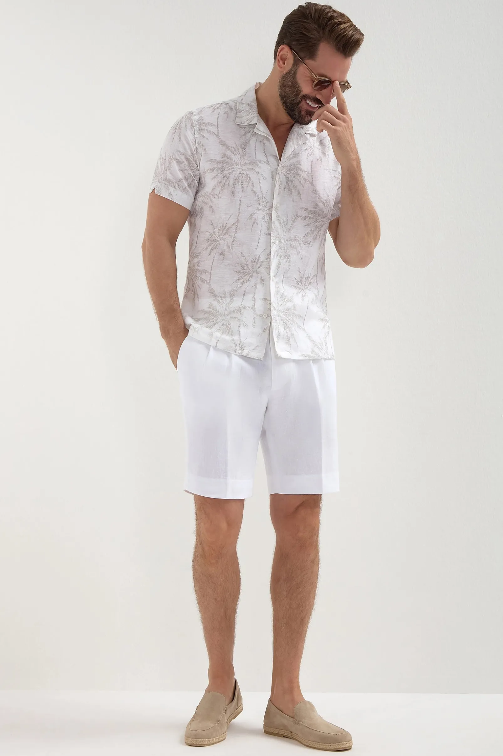 sand_hawaiana_shirt__made_1.webp Sand hawaiana shirt - Made in Italy