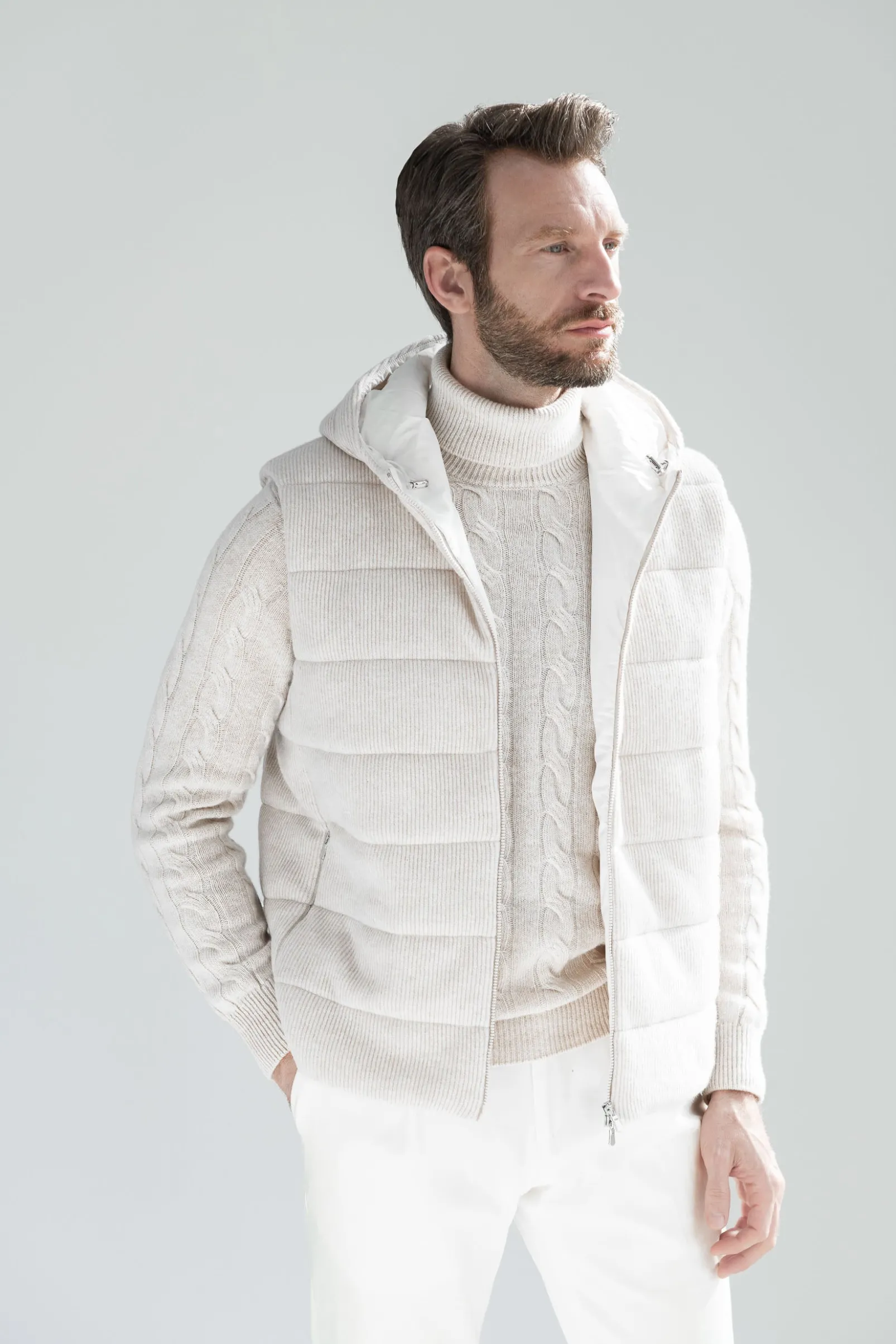 sand_ribbed_cashmere_blen_0.webp Sand ribbed cashmere blend vest - Made in Italy