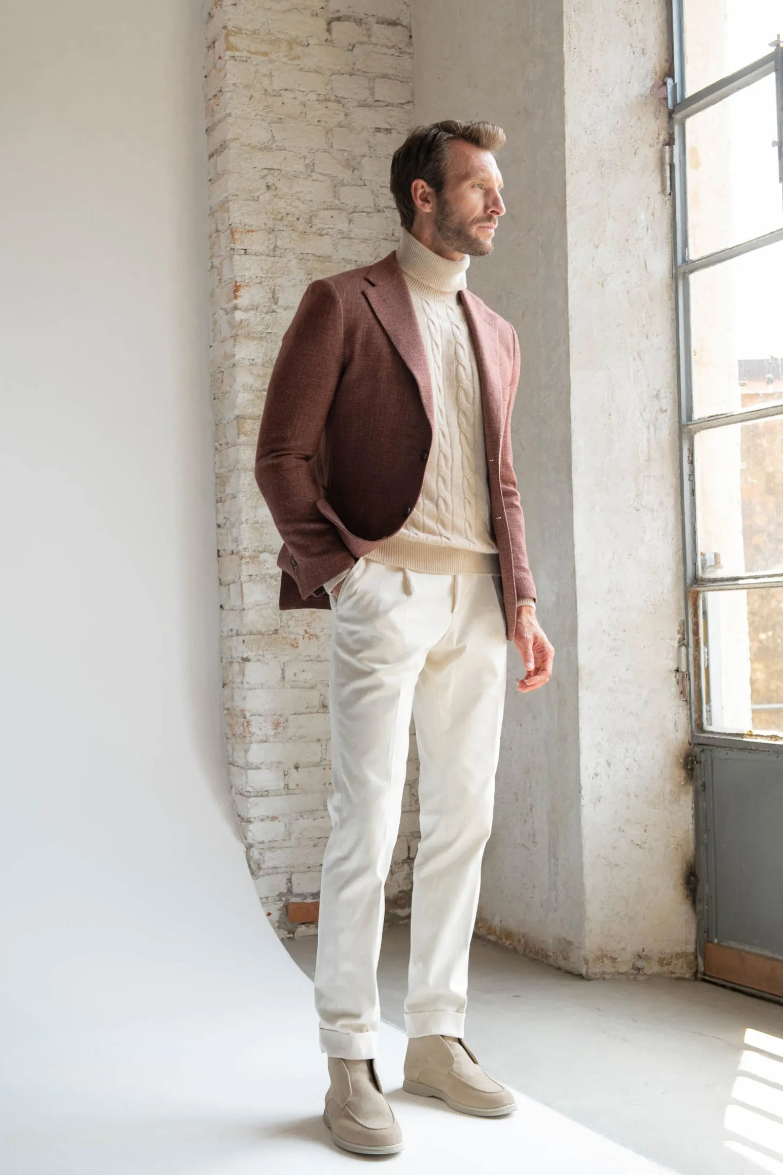 sand_turtleneck__made_in__3.webp Sand turtleneck – Made in Italy