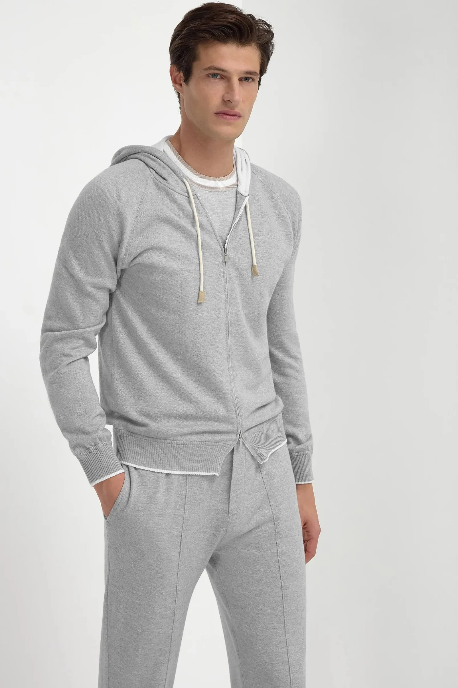 sky_grey_cashmere_blend_h_0.webp Sky grey cashmere blend hoodie - Made in Italy
