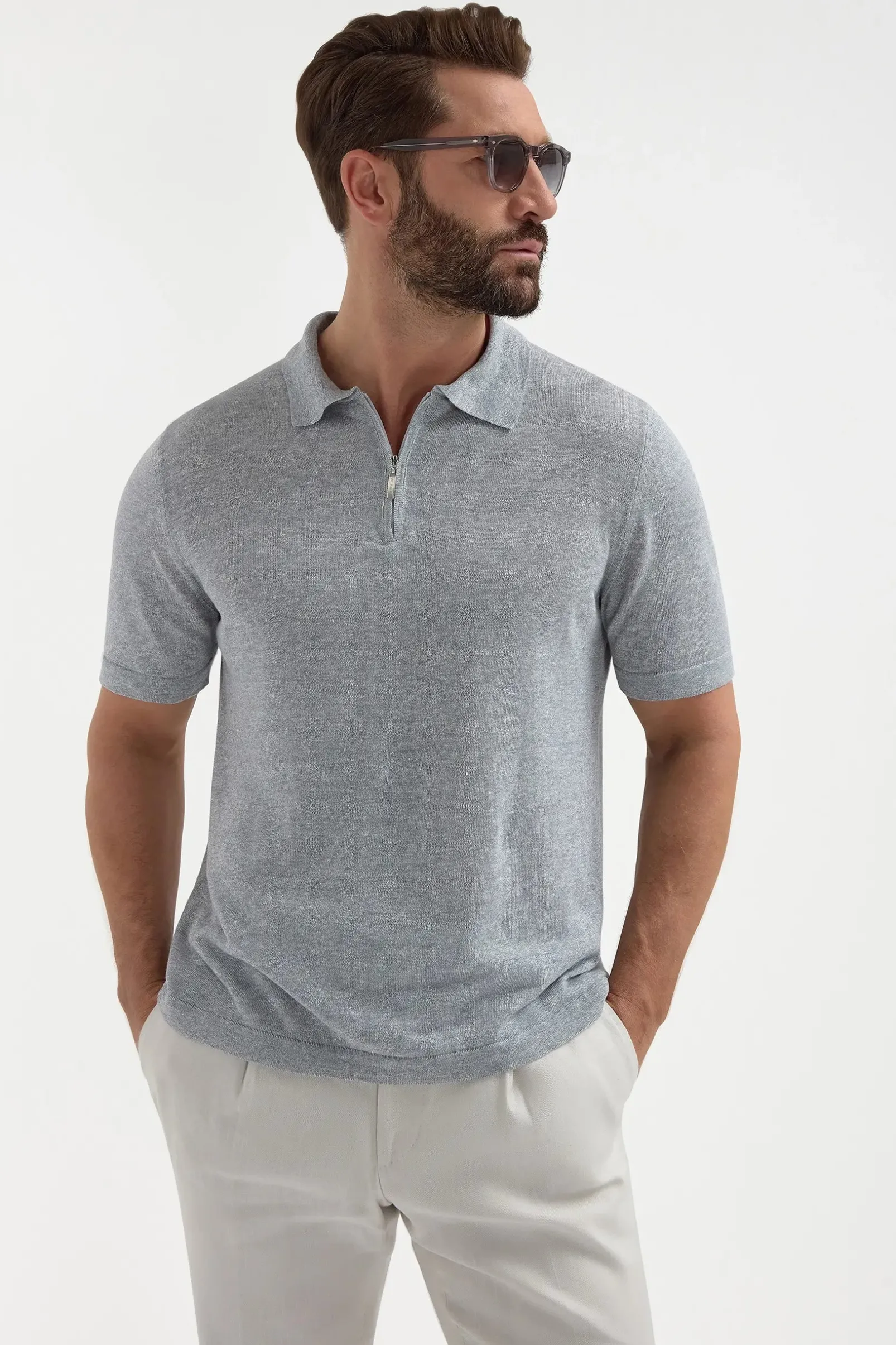 sky_grey_linen_and_cotton_0.webp Sky grey linen and cotton zipped polo - Made in Italy