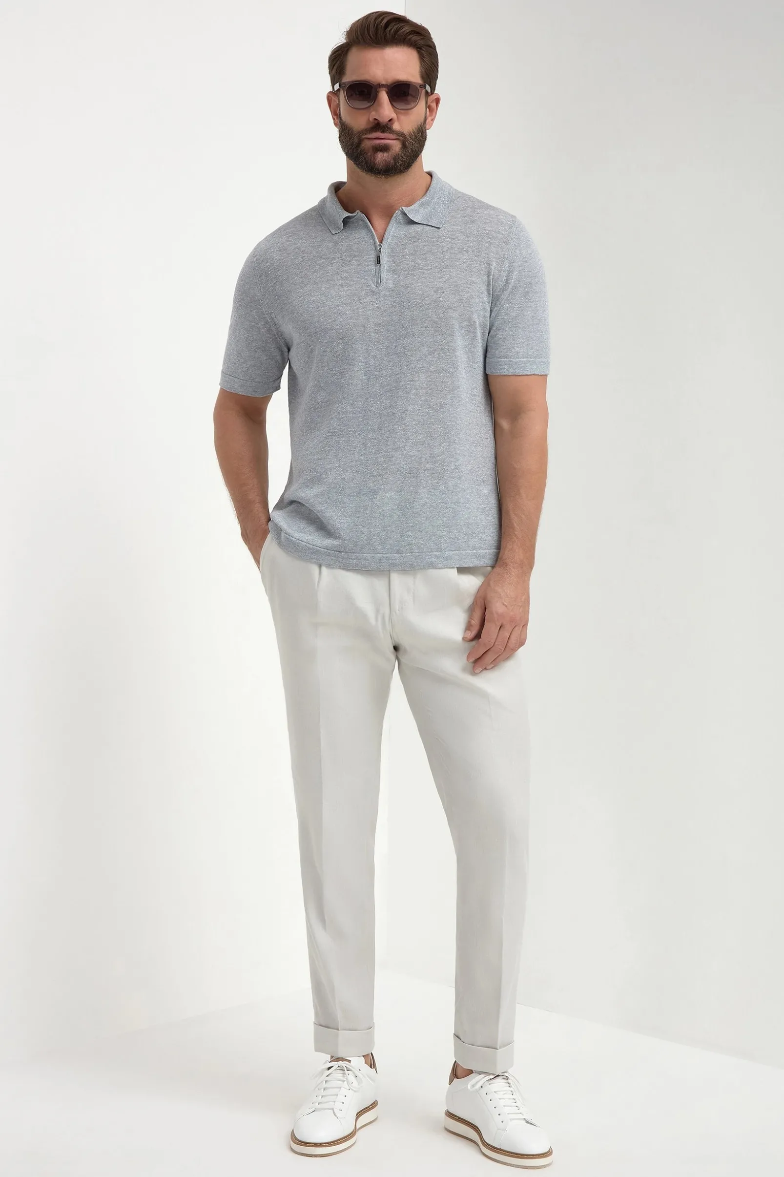 sky_grey_linen_and_cotton_2.webp Sky grey linen and cotton zipped polo - Made in Italy