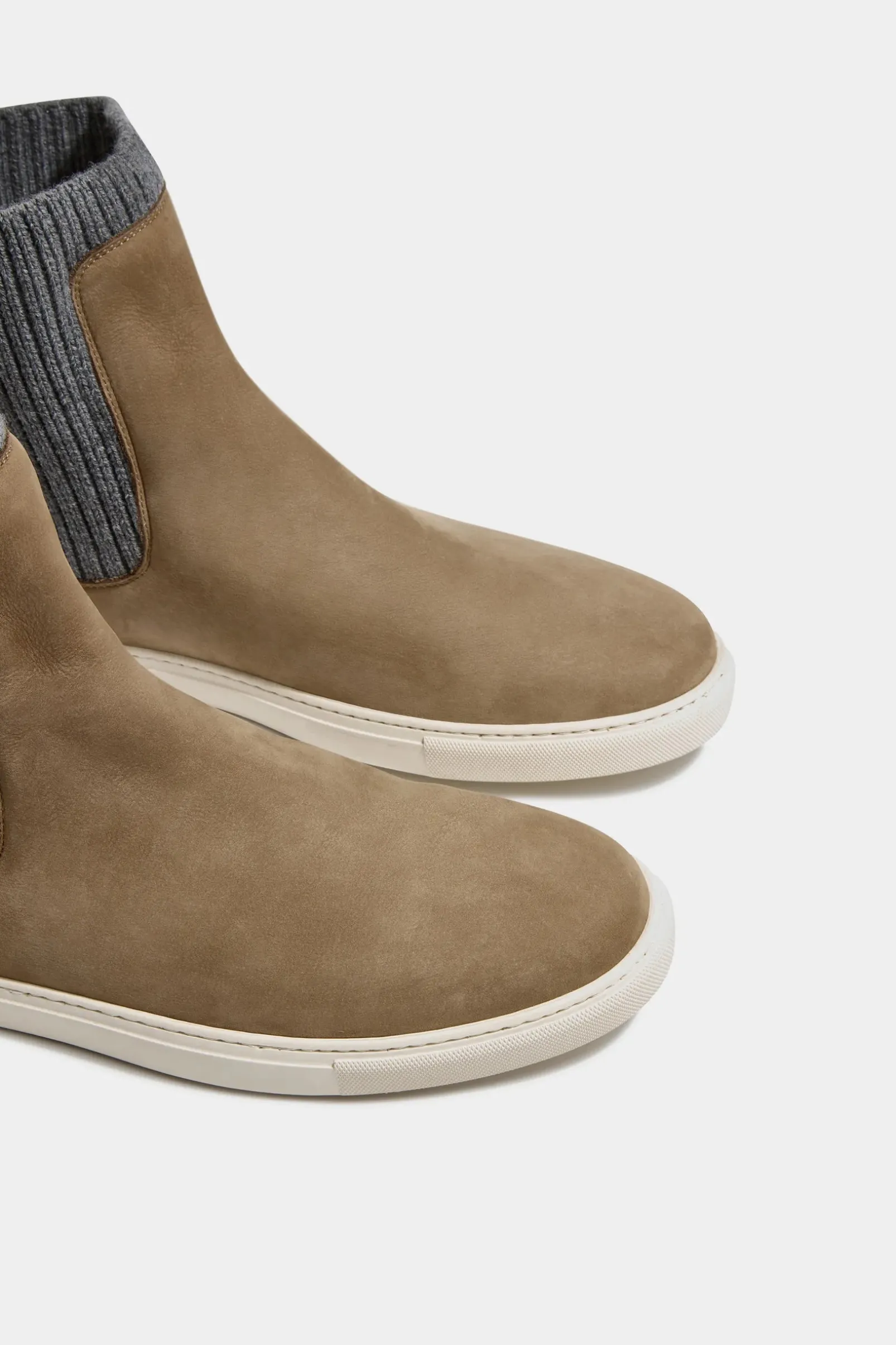 taupe_chelsea_boot_with_k_5.webp Taupe chelsea boot with knit - Made In Italy