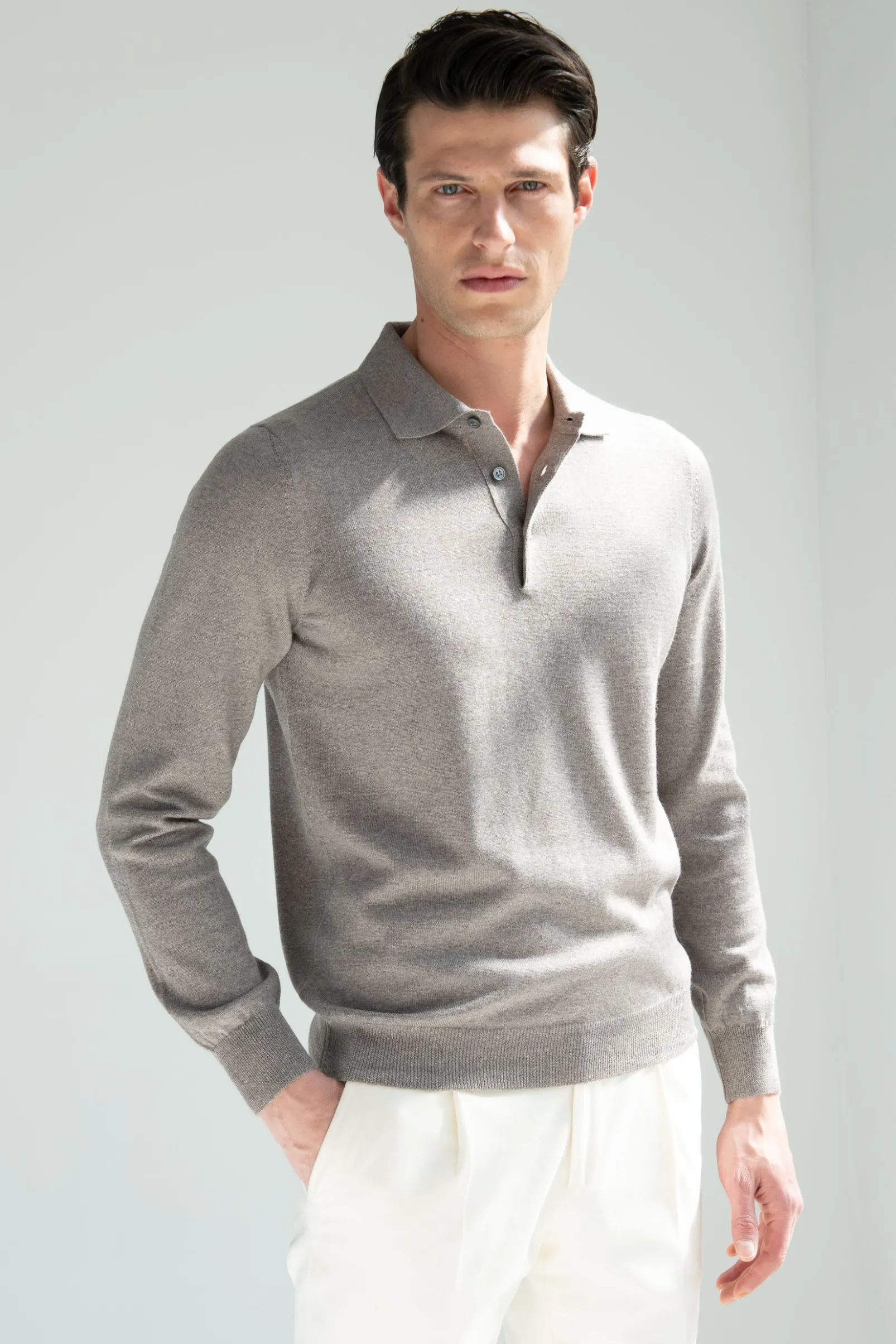 taupe_merino_polo__made_i_0.webp Taupe Merino polo – Made in Italy