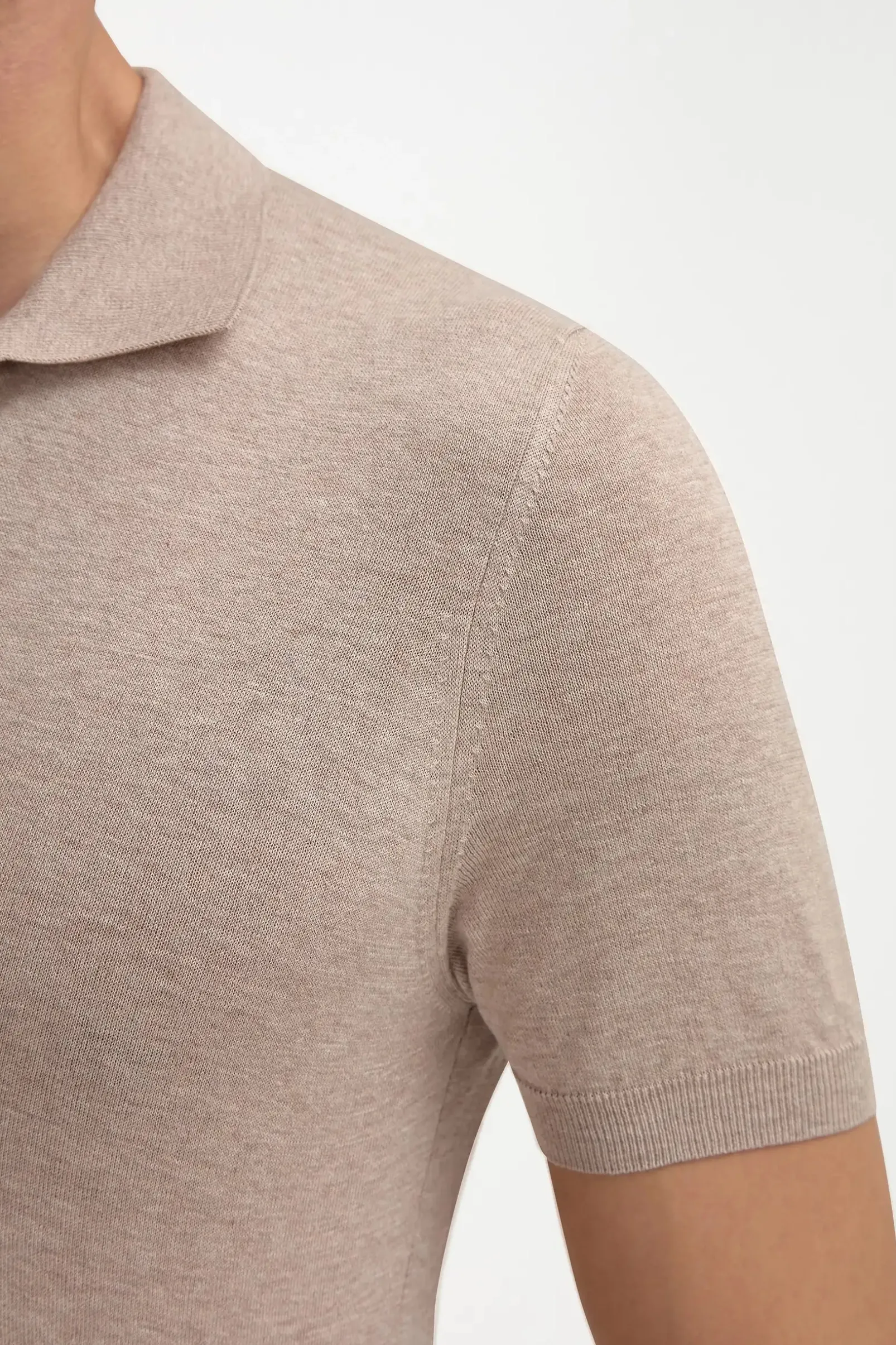 taupe_polo__made_in_italy_2.webp Taupe polo - Made in Italy