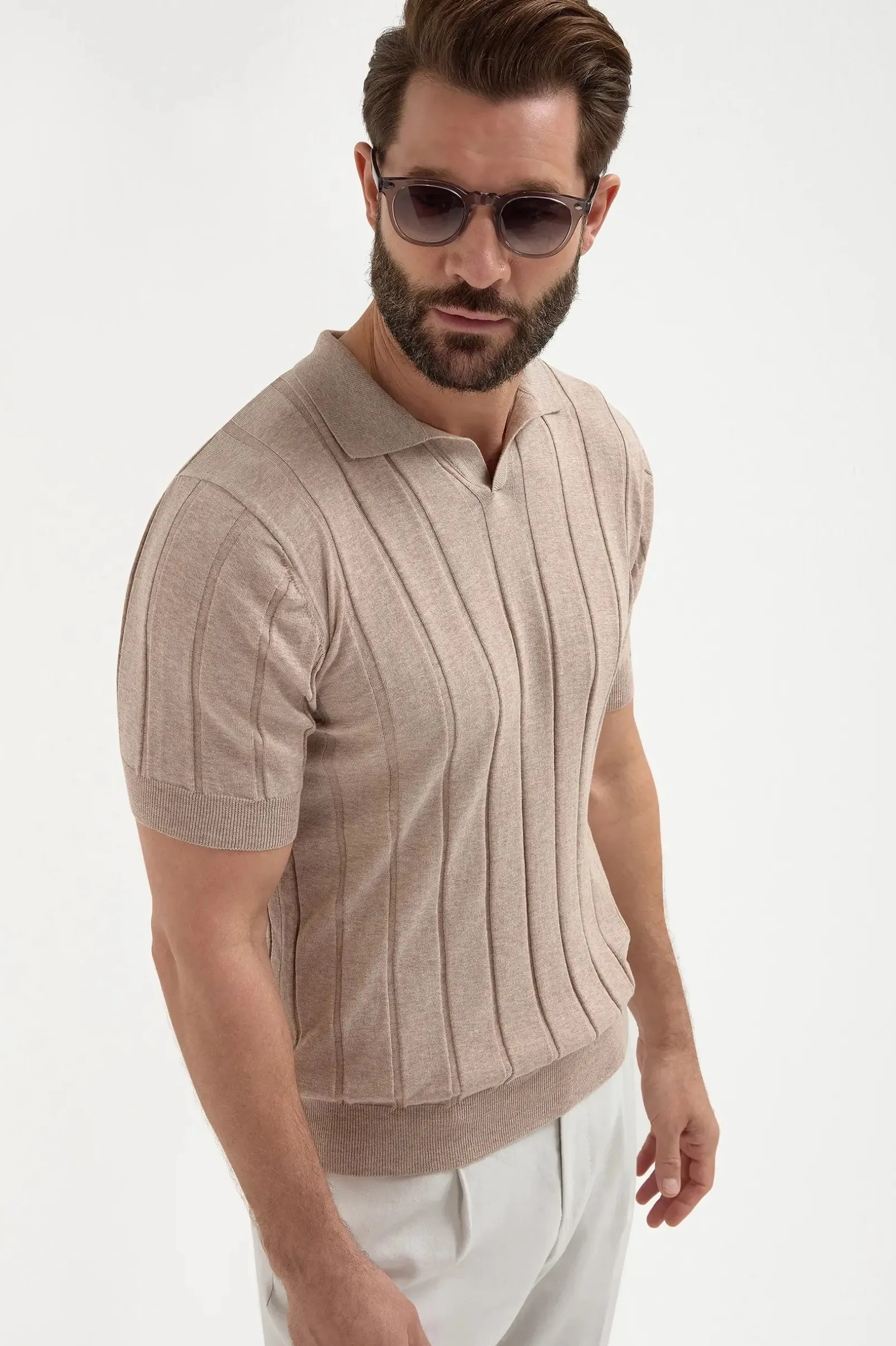 taupe_ribbed_polo__made_i_0.webp Taupe ribbed polo - Made in Italy