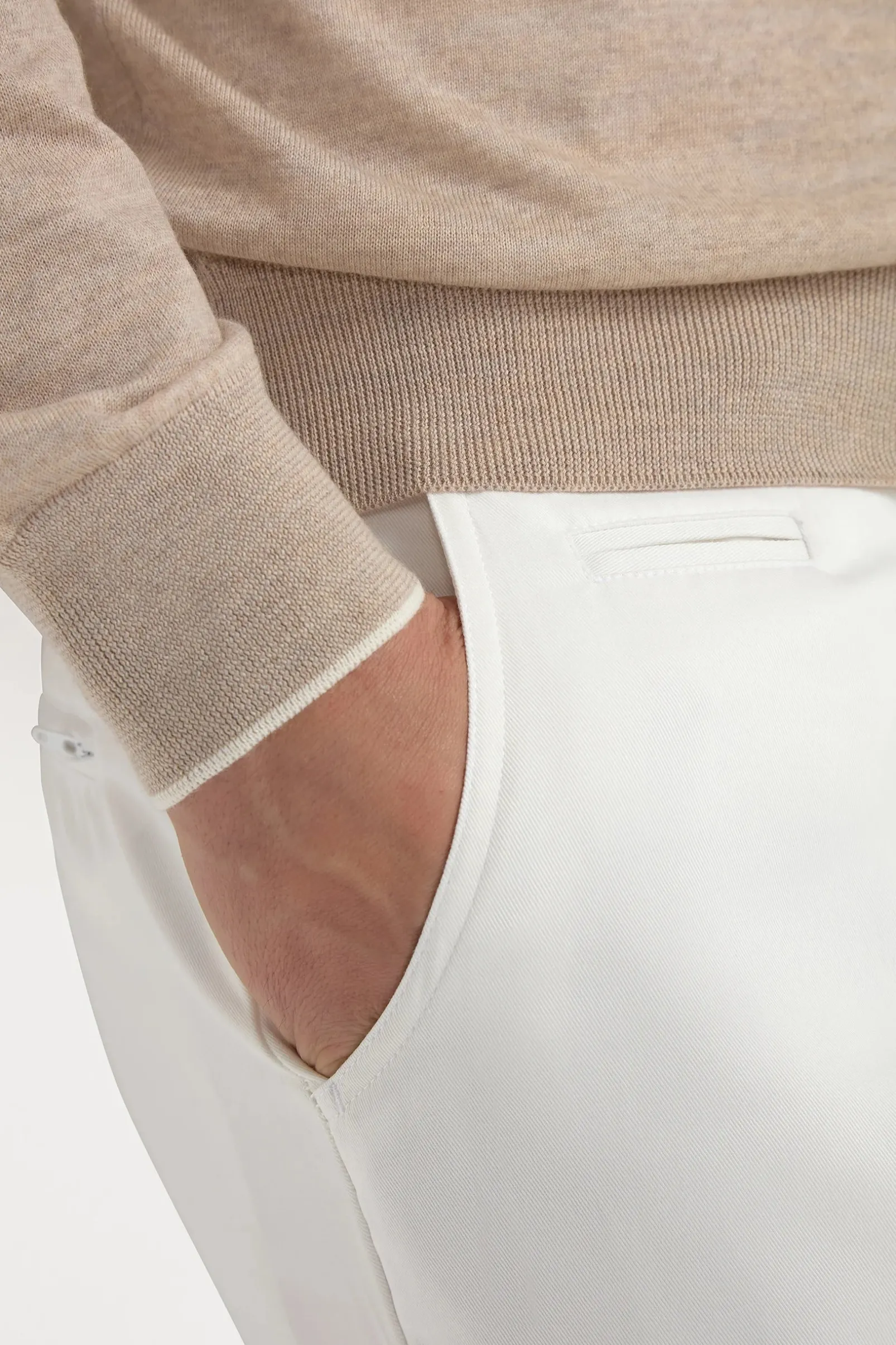 taupe_tasmanian_wool_full_4.webp Taupe Tasmanian wool full zip cardigan - Made in Italy