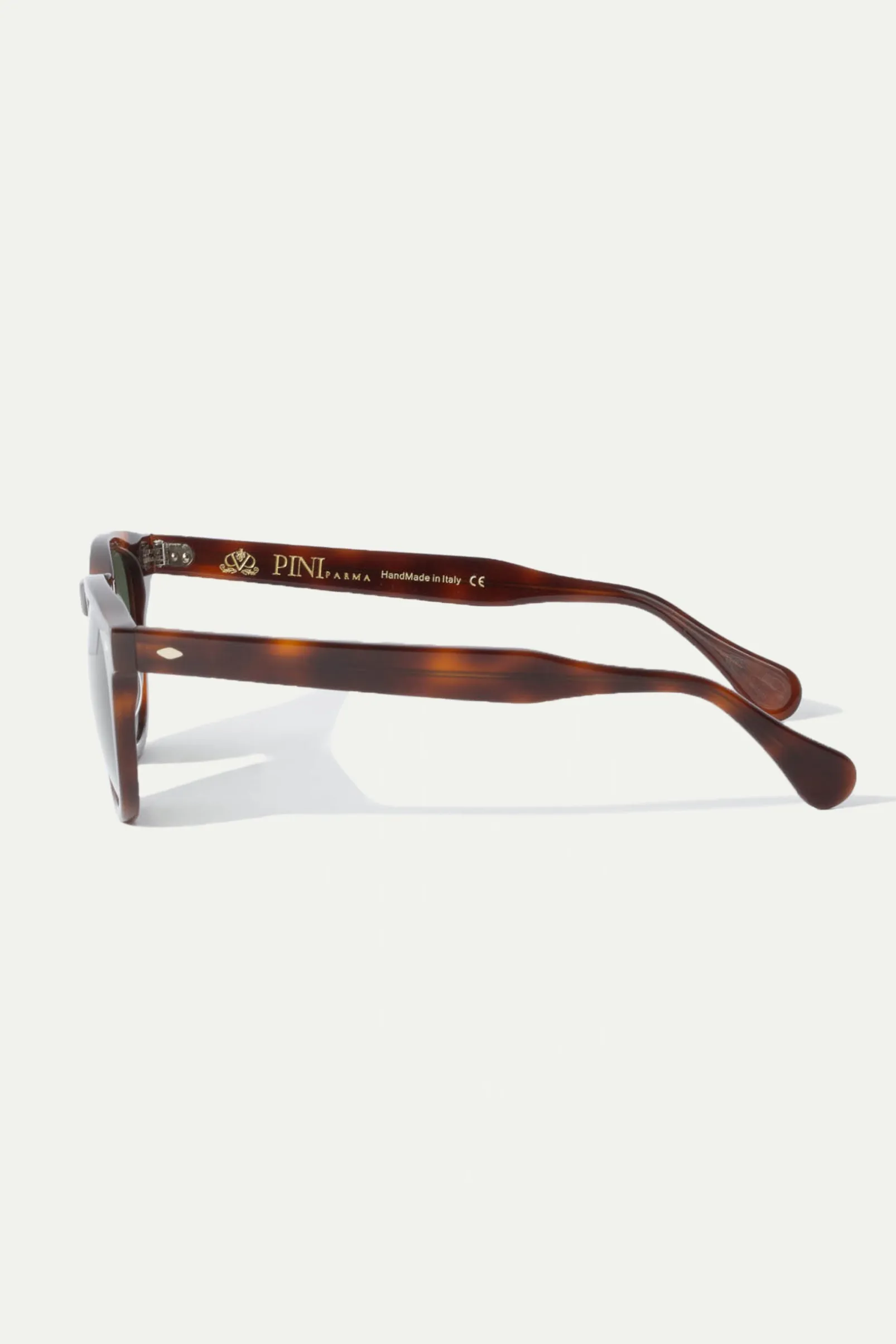 turtle_amalfi_sunglasses__2.webp Turtle Amalfi sunglasses - Made in Italy