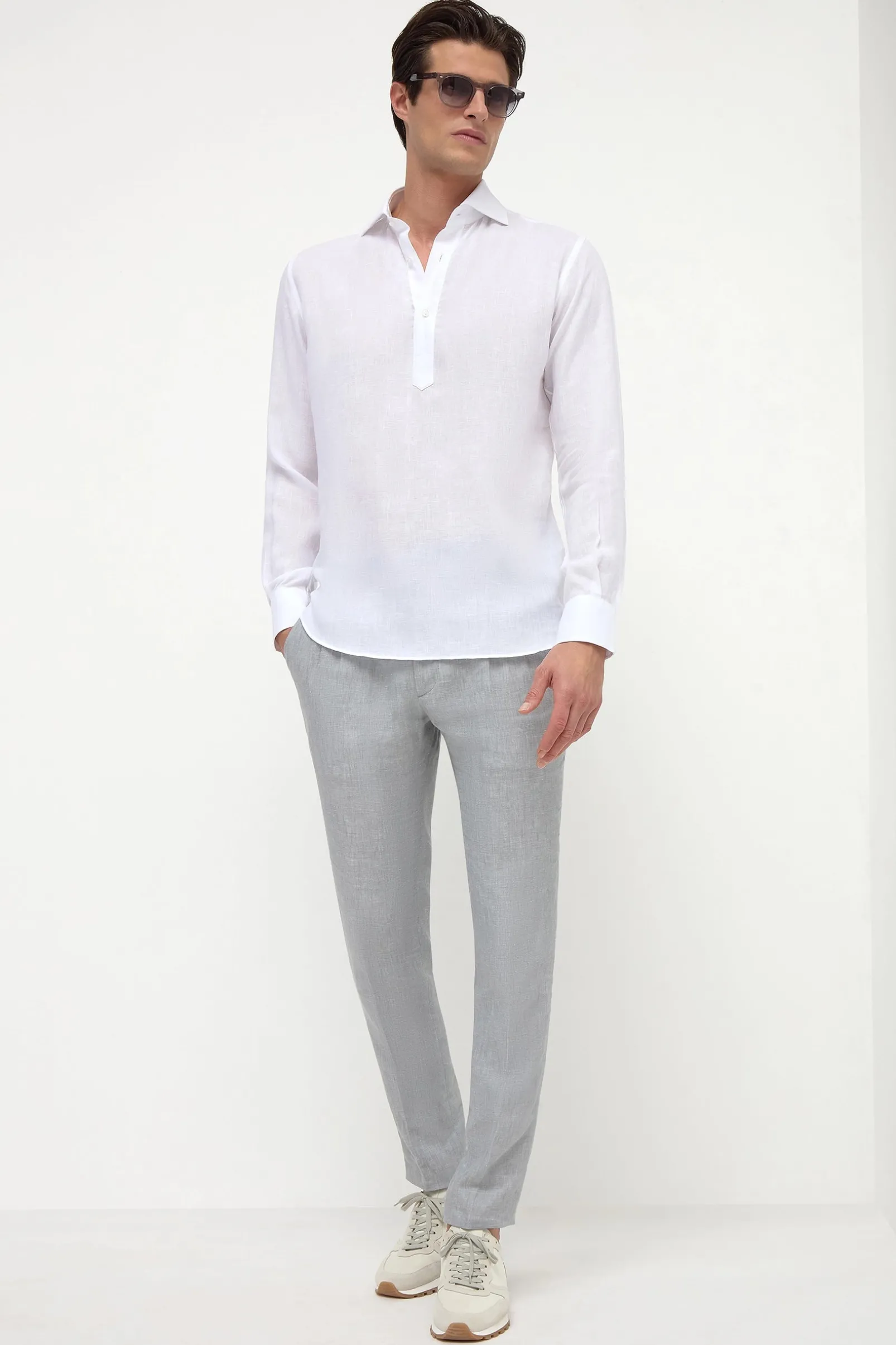 white_linen_popover_shirt_3.webp White linen popover shirt - Made in Italy